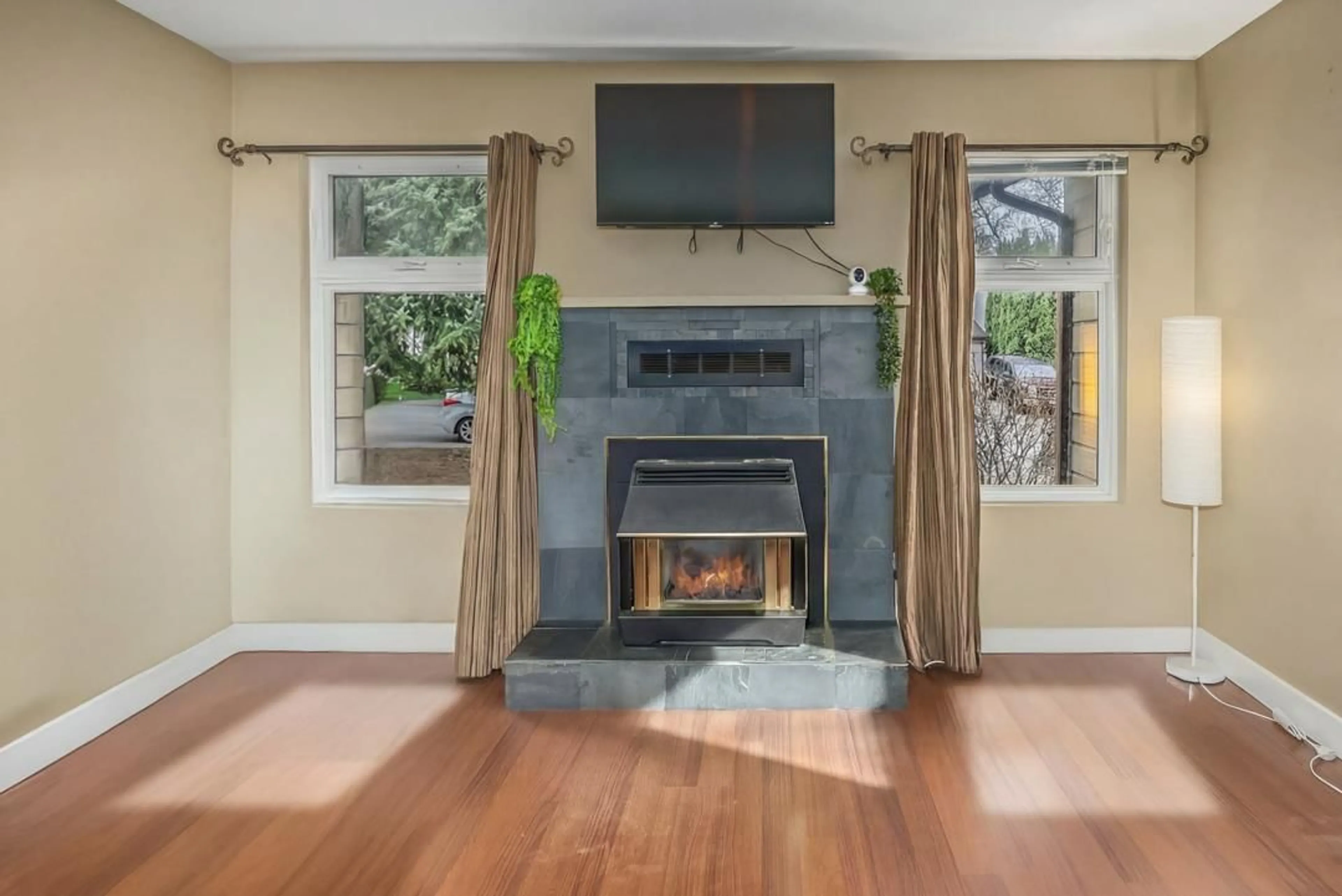 Unknown for 34899 GLENN MOUNTAIN DRIVE, Abbotsford British Columbia V3G1C2