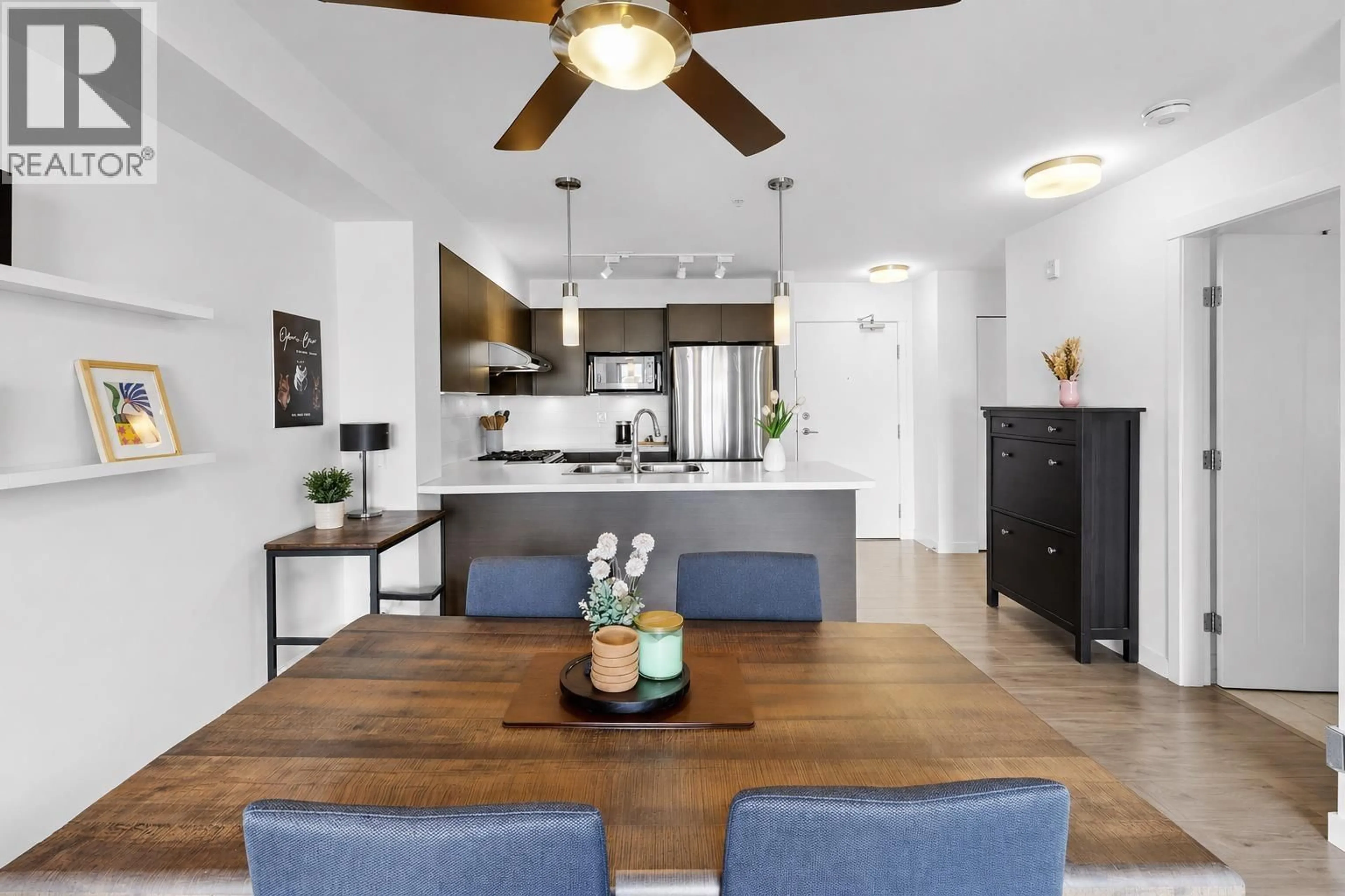 Open concept kitchen, unknown for 205 - 12339 STEVESTON HIGHWAY, Richmond British Columbia V6W0B4