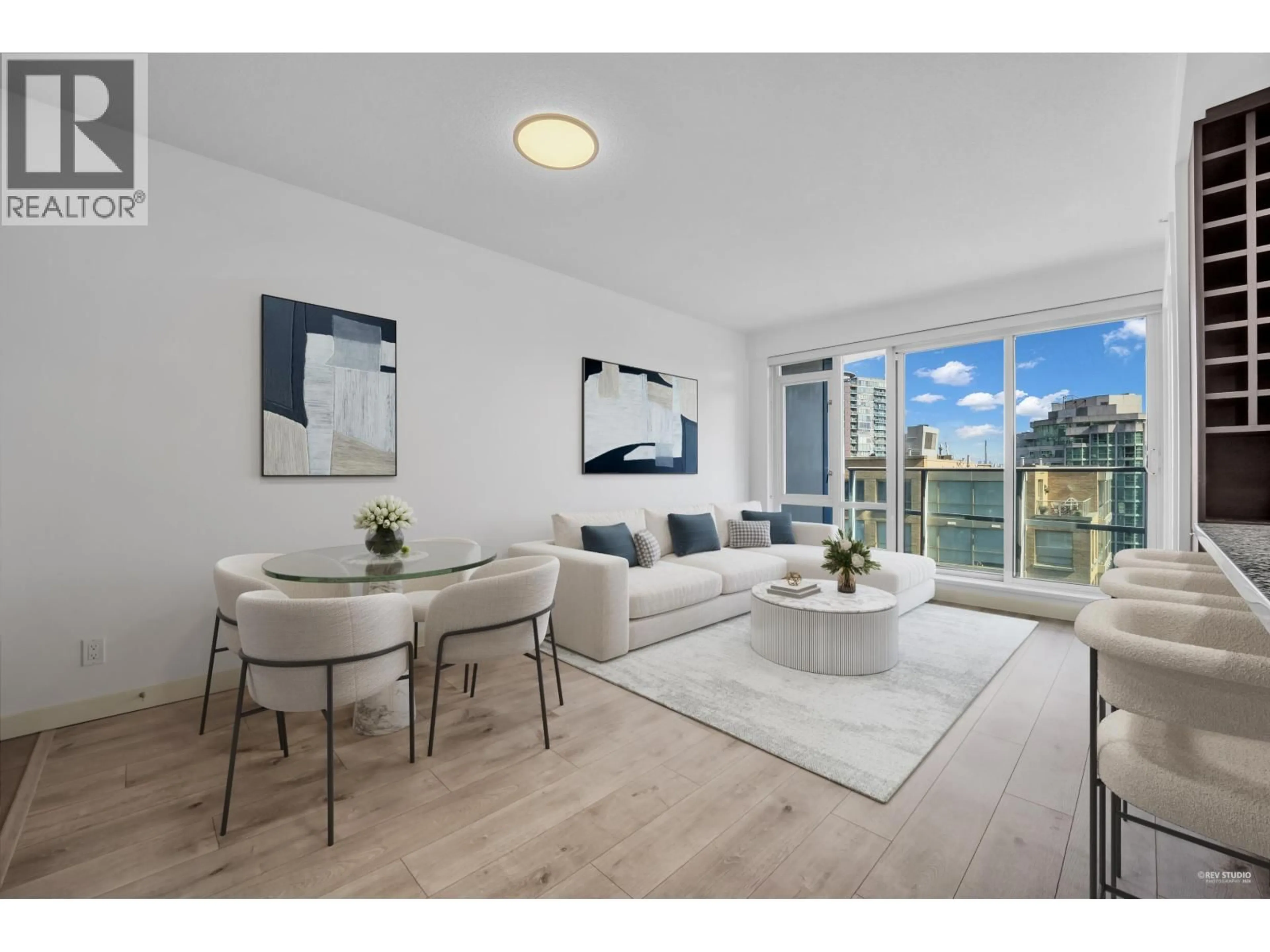 Living room with furniture, wood/laminate floor for 1706 - 833 HOMER STREET, Vancouver British Columbia V6B0H4
