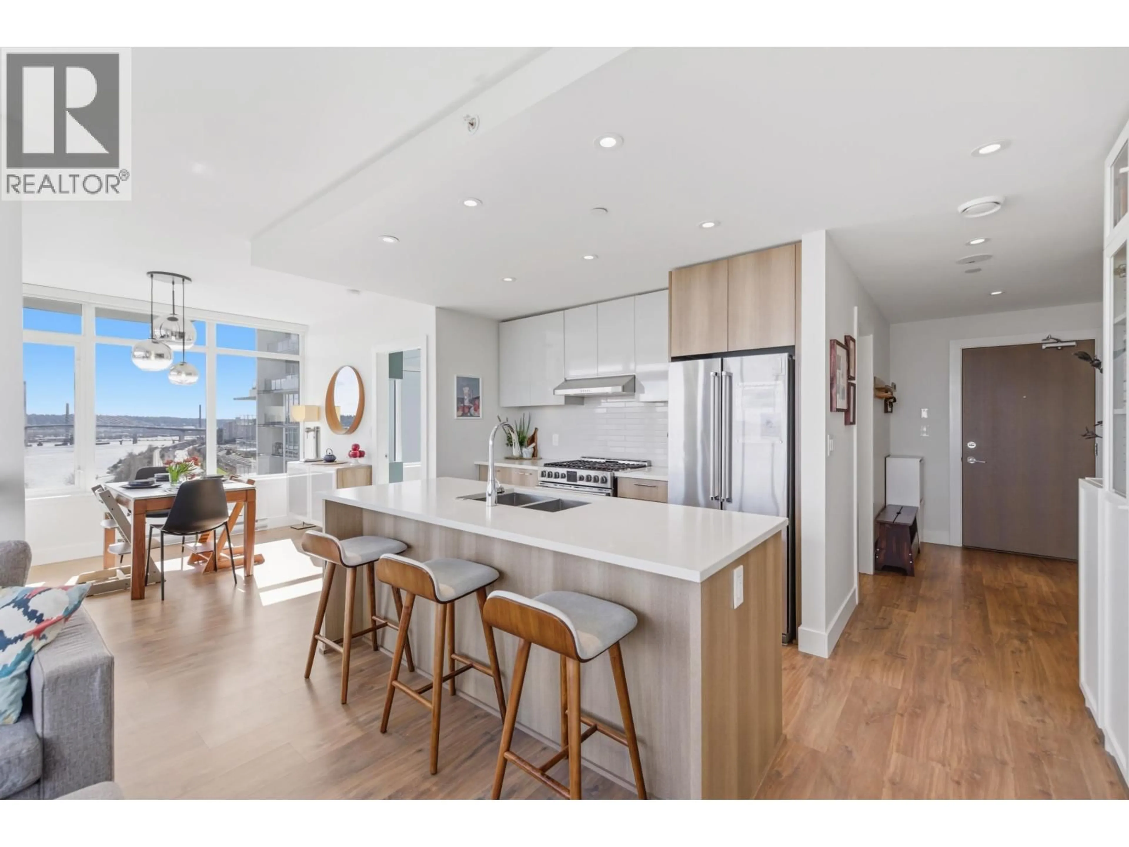 Open concept kitchen, unknown for 1508 - 258 NELSON'S COURT, New Westminster British Columbia V3L0J9