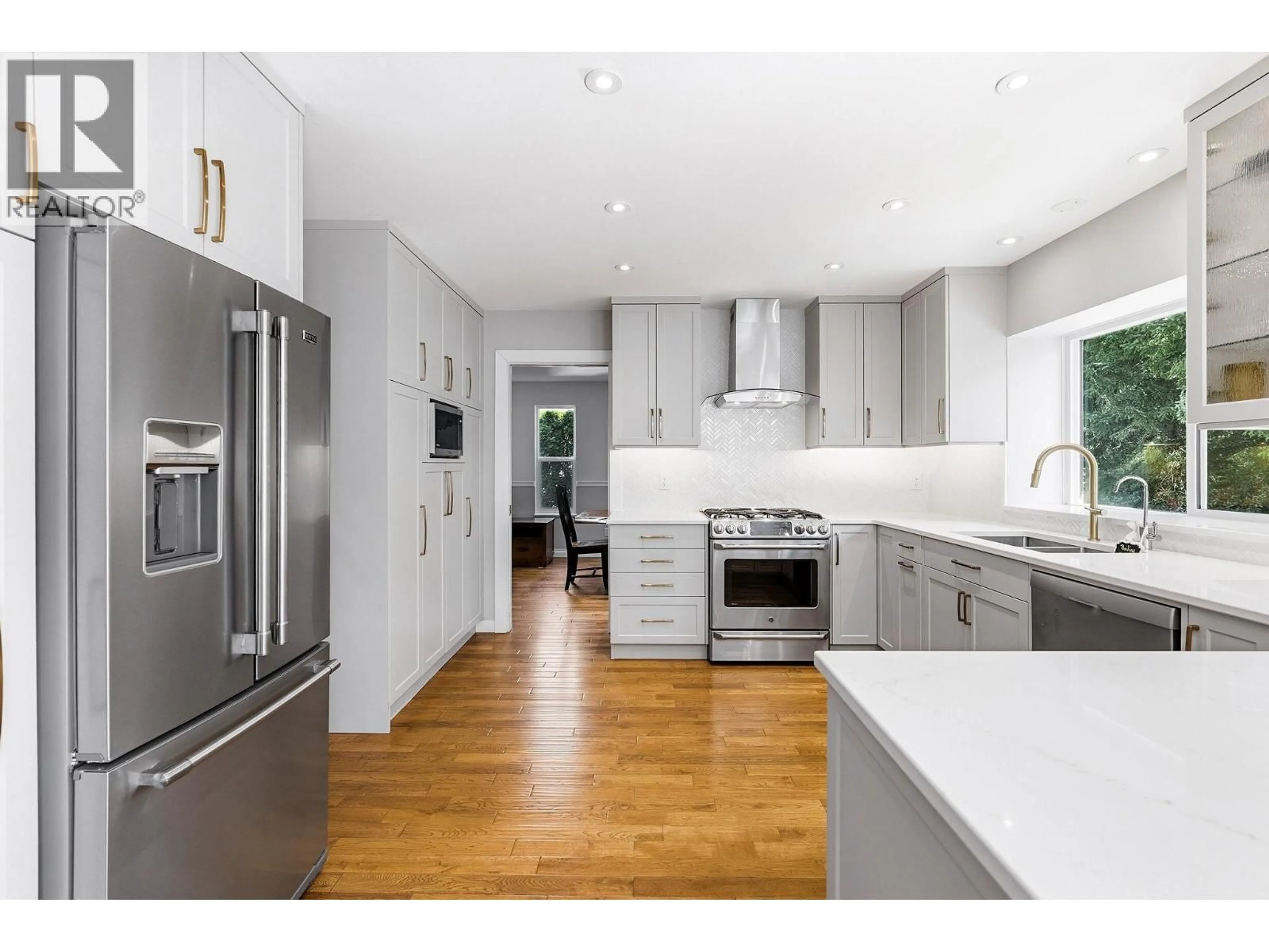 Open concept kitchen, unknown for 1381 OXFORD STREET, Coquitlam British Columbia V3E3G5