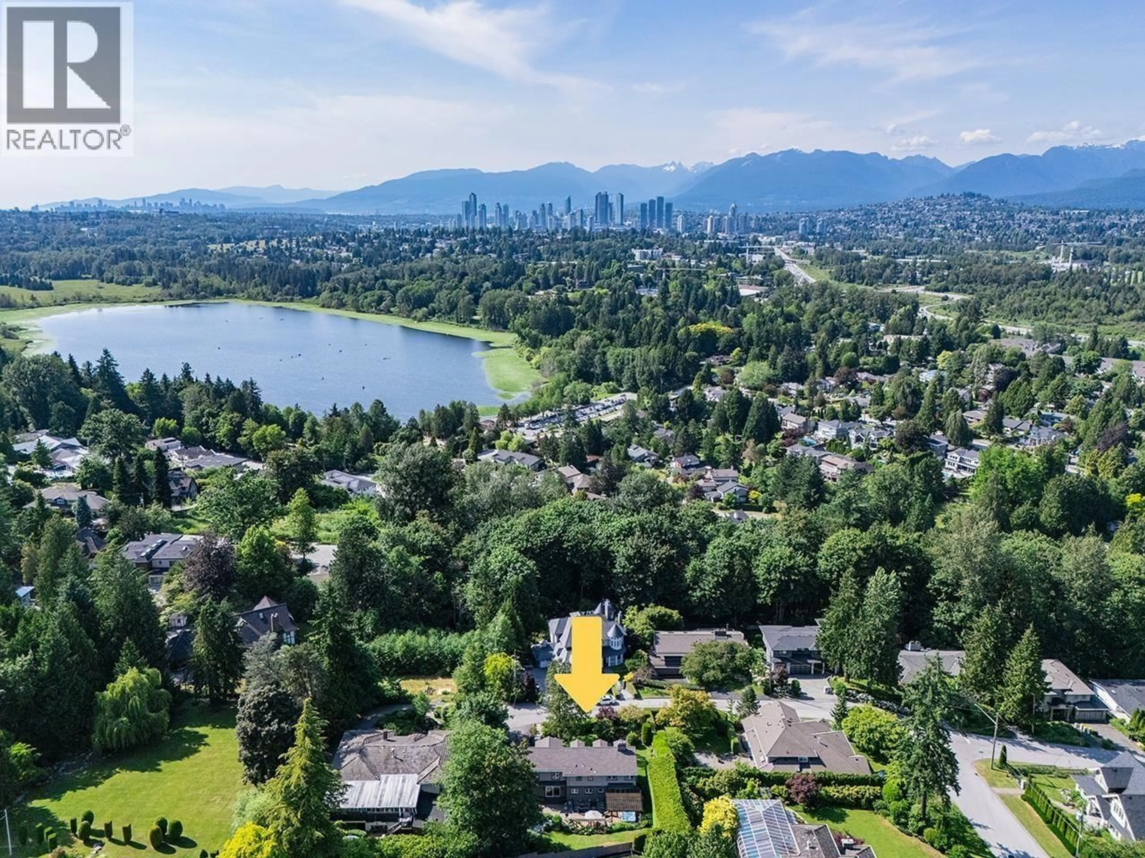 A pic from outside/outdoor area/front of a property/back of a property/a pic from drone, water/lake/river/ocean view for 7488 WHELEN COURT, Burnaby British Columbia V5E1X3
