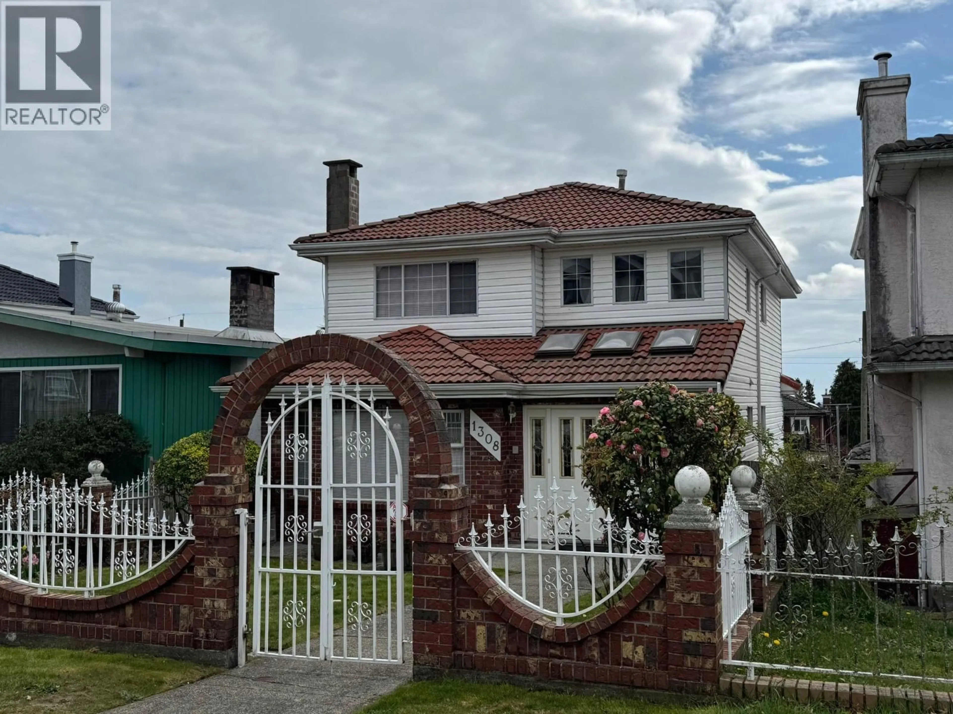 Unknown for 1308 62ND AVENUE, Vancouver British Columbia V5X2H5