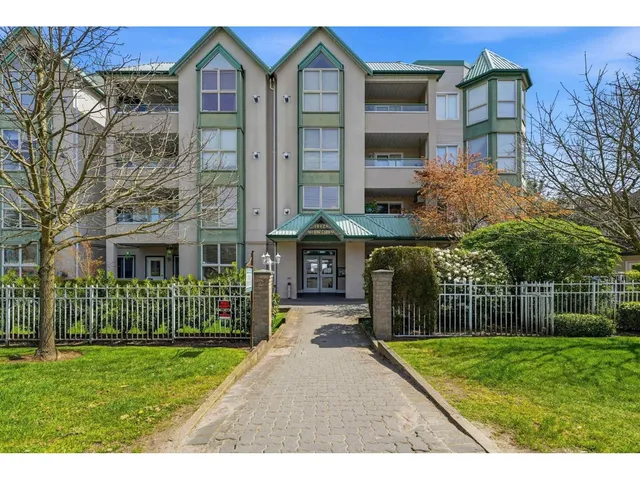 214 - 10128 132 STREET, Surrey 3