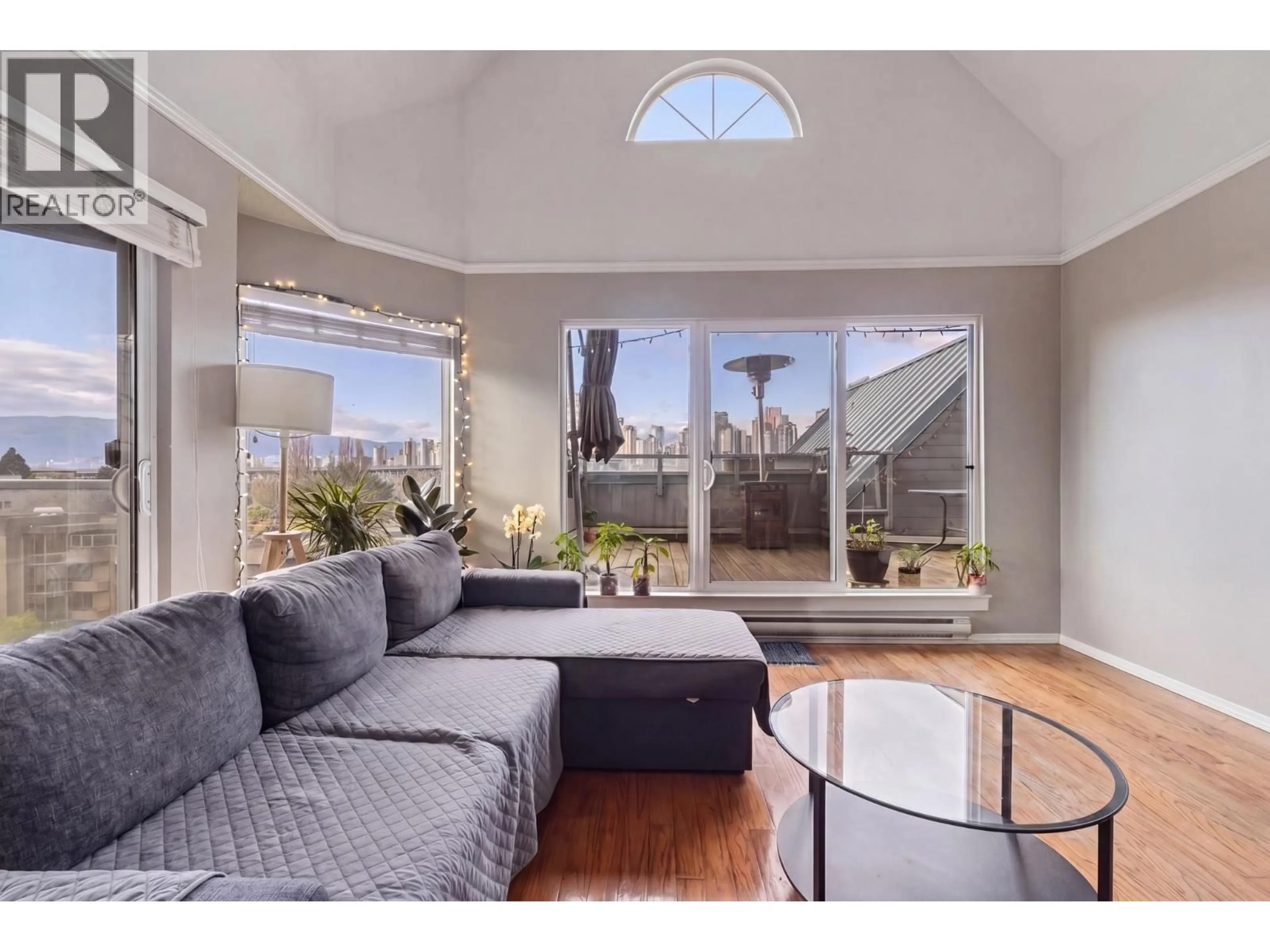 Living room with furniture, unknown for 306 - 1345 4TH AVENUE, Vancouver British Columbia V6H3Y8