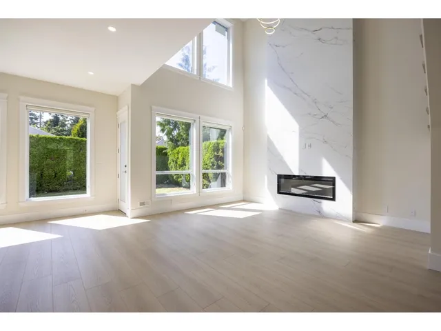 1365 160A STREET, Surrey 5