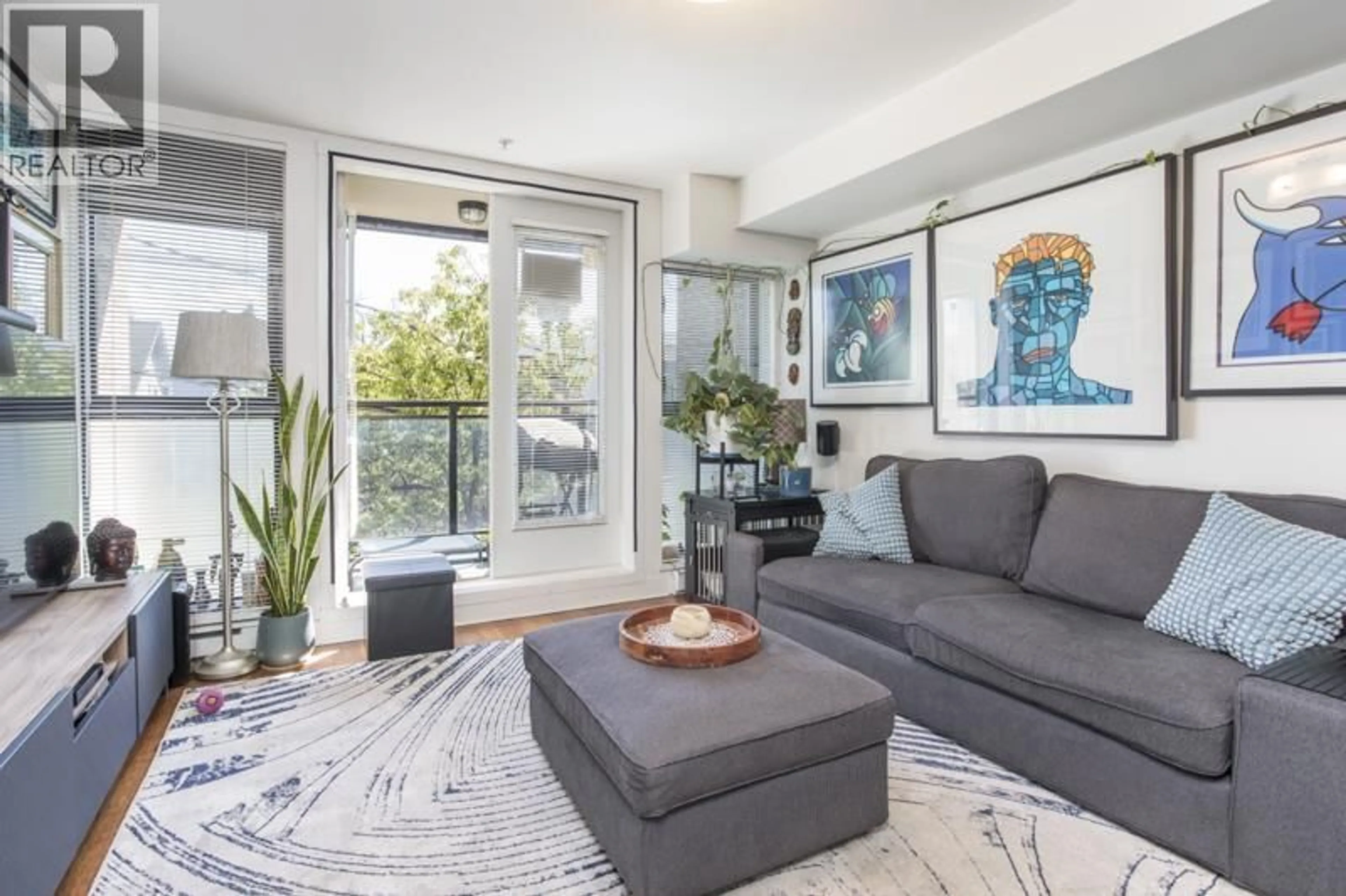 Living room with furniture, unknown for 316 - 2150 HASTINGS STREET, Vancouver British Columbia V5L1V1