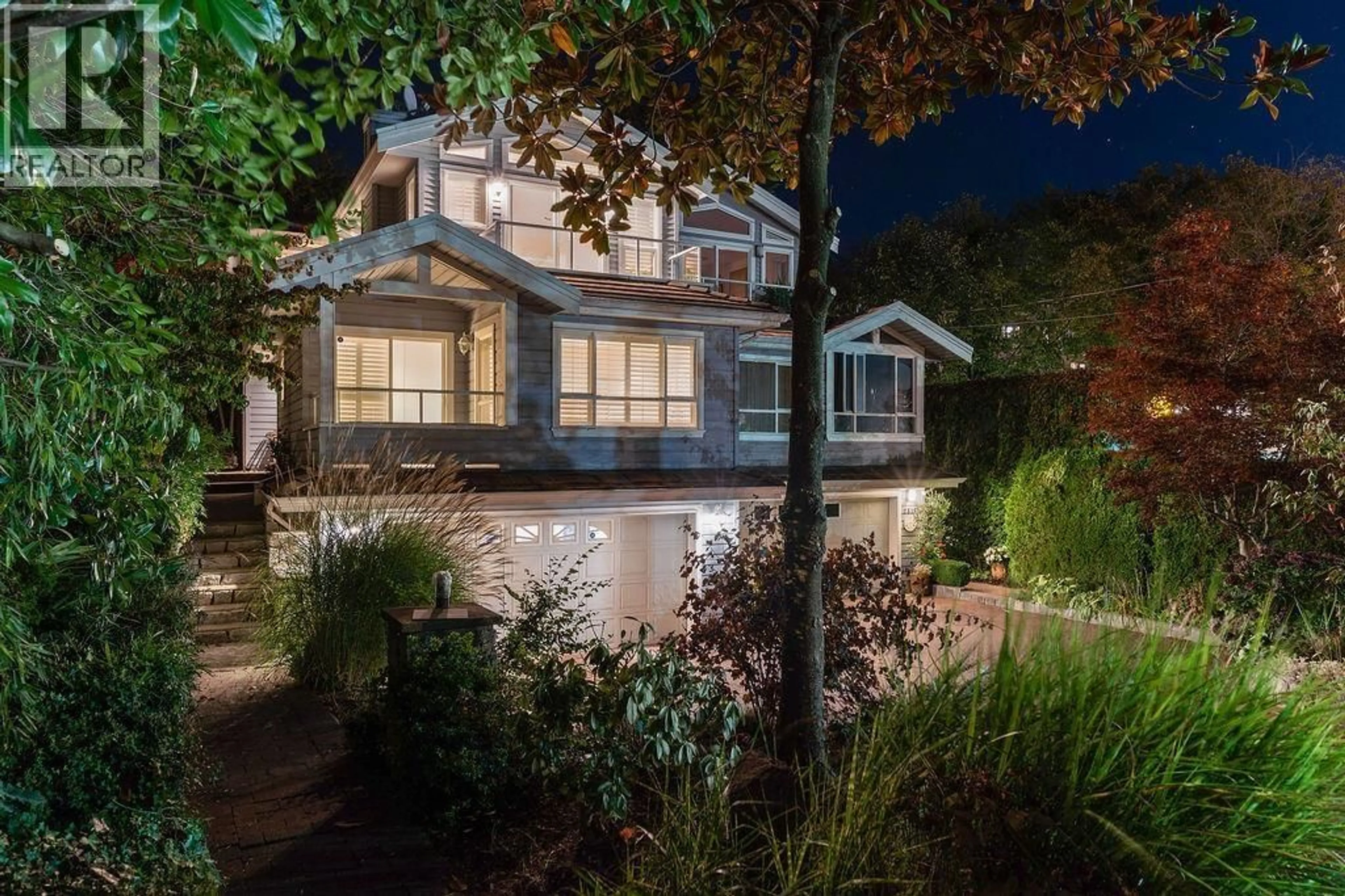 Unknown for 2517 MARINE DRIVE, West Vancouver British Columbia V7V1L5