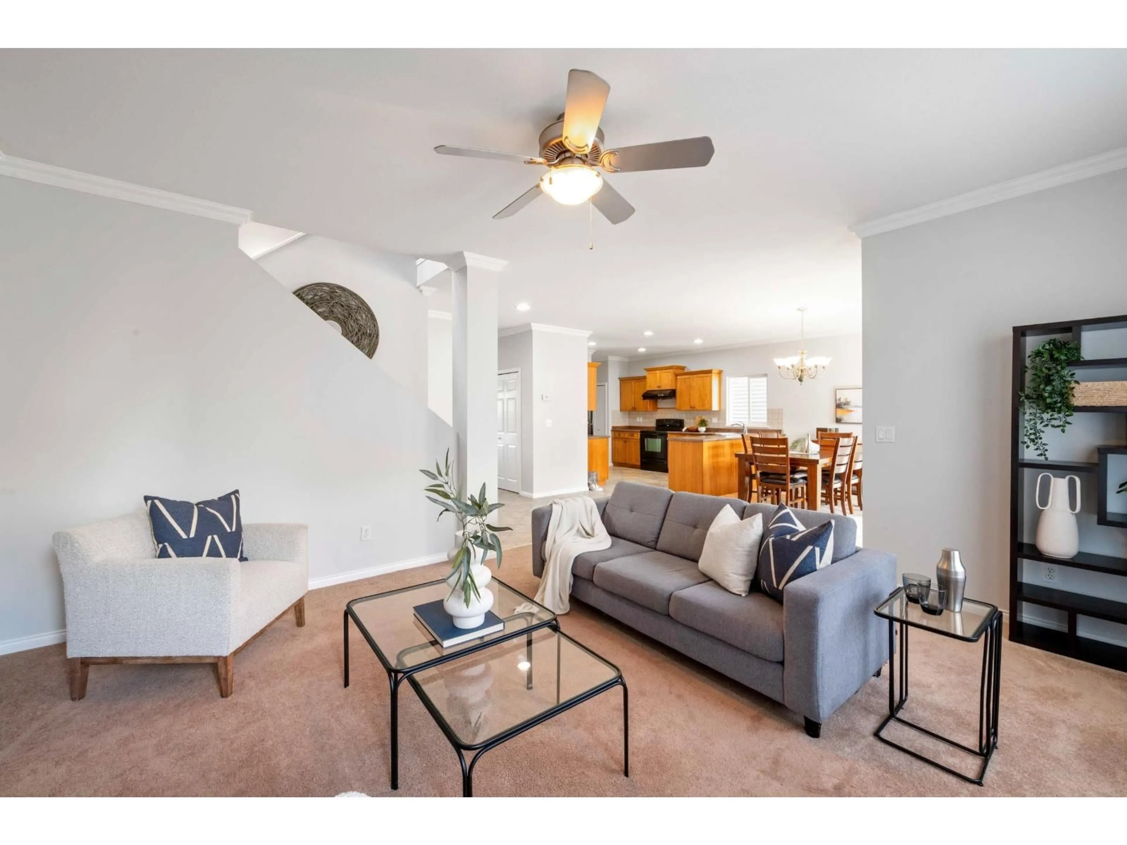 Living room with furniture, unknown for 9 - 18868 69 AVENUE, Surrey British Columbia V4N5K7