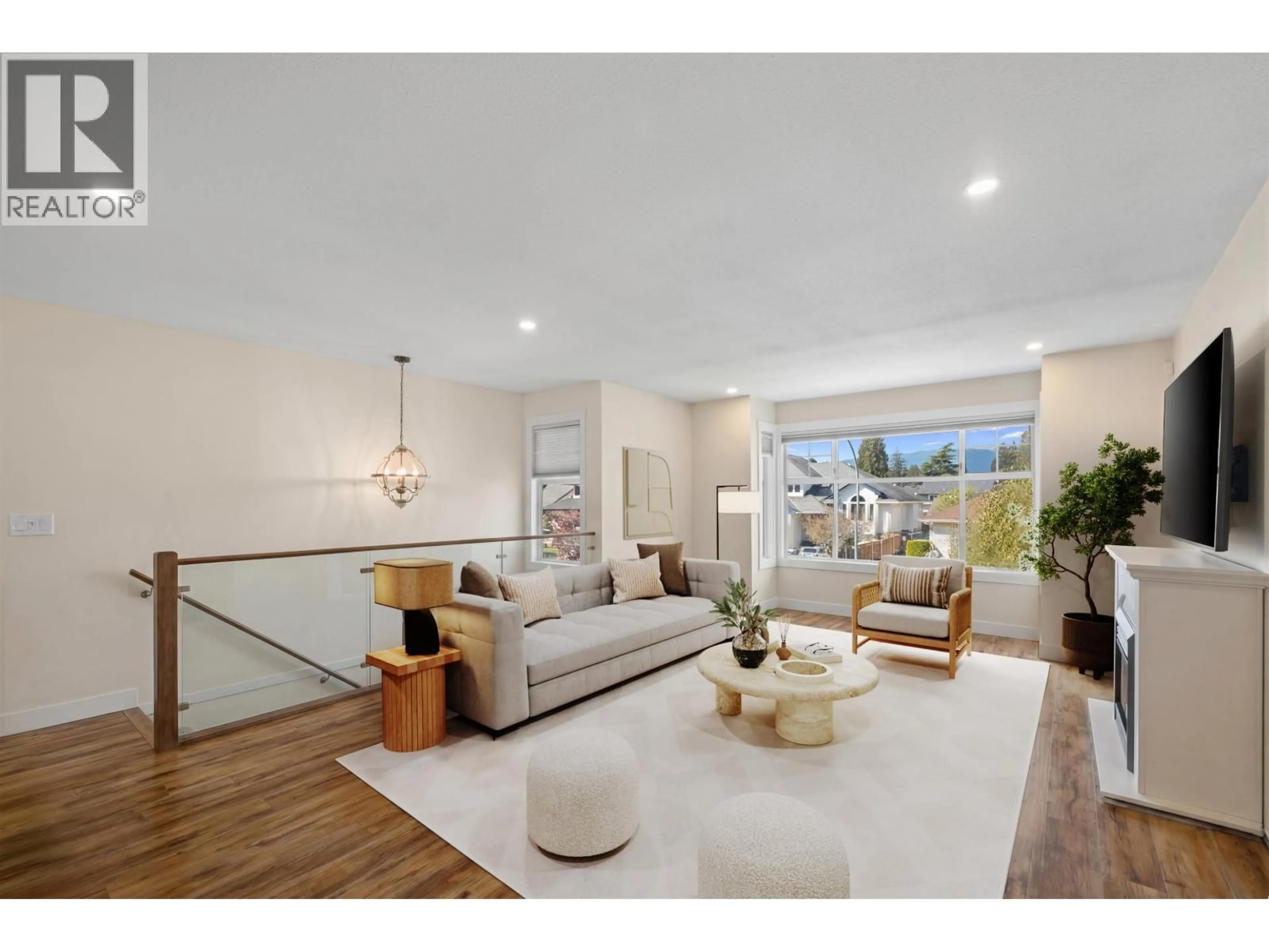 Living room with furniture, unknown for 19416 123 AVENUE, Pitt Meadows British Columbia V3Y2K3