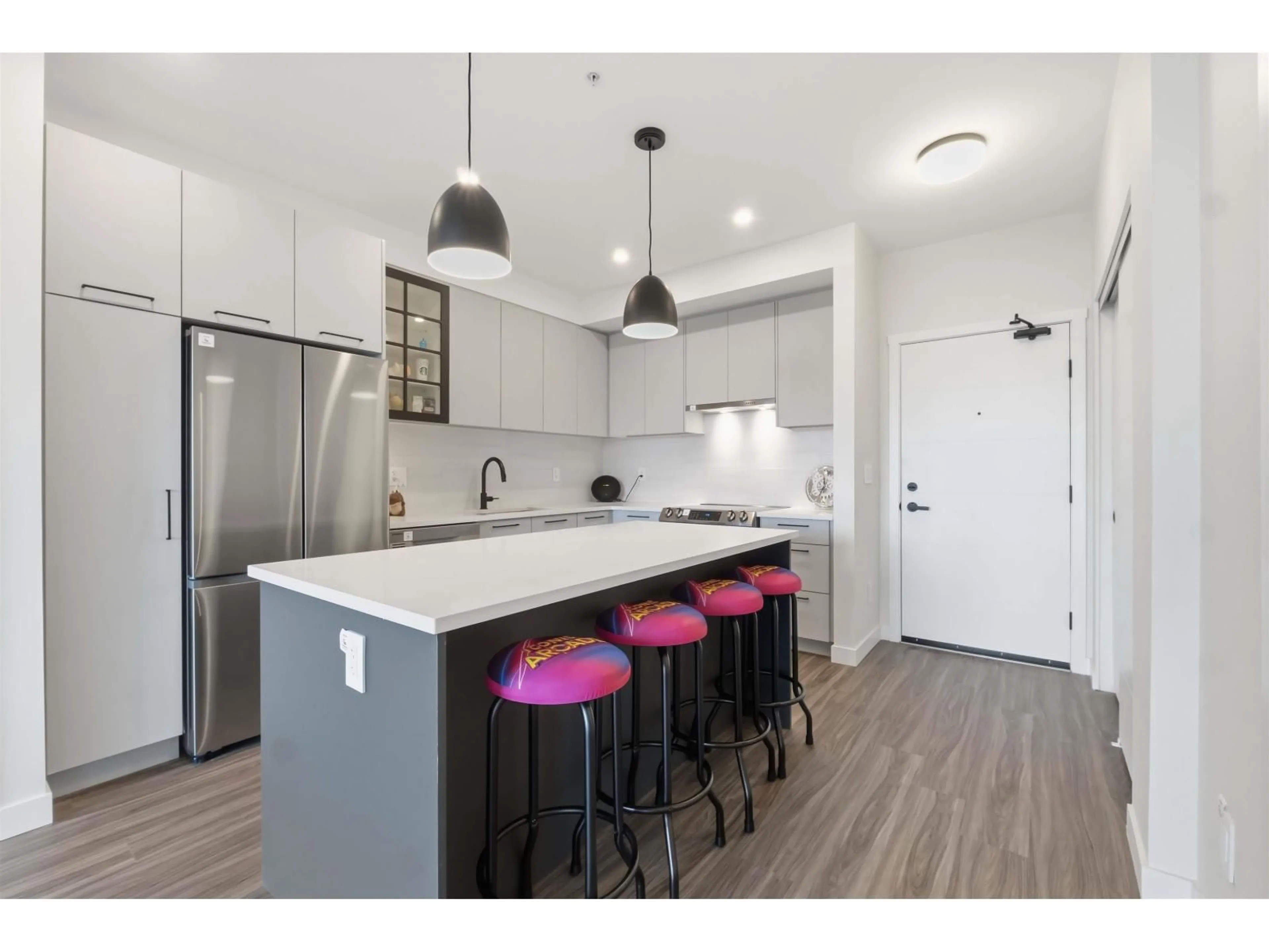 Open concept kitchen, unknown for 413 - 8117 200A STREET, Langley British Columbia V2Y3W9