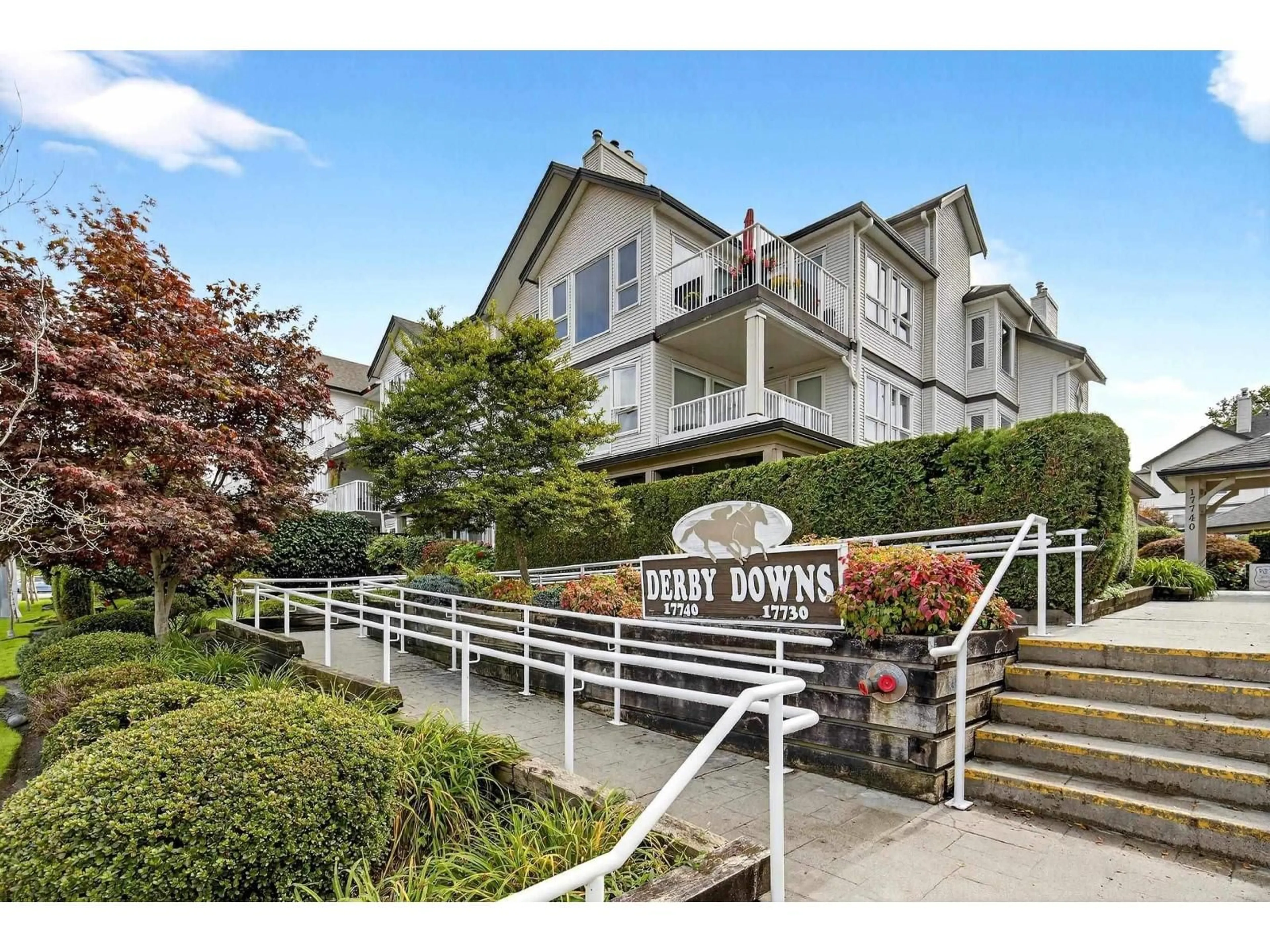 Unknown for 203 - 17740 58A AVENUE, Surrey British Columbia V3S8M5