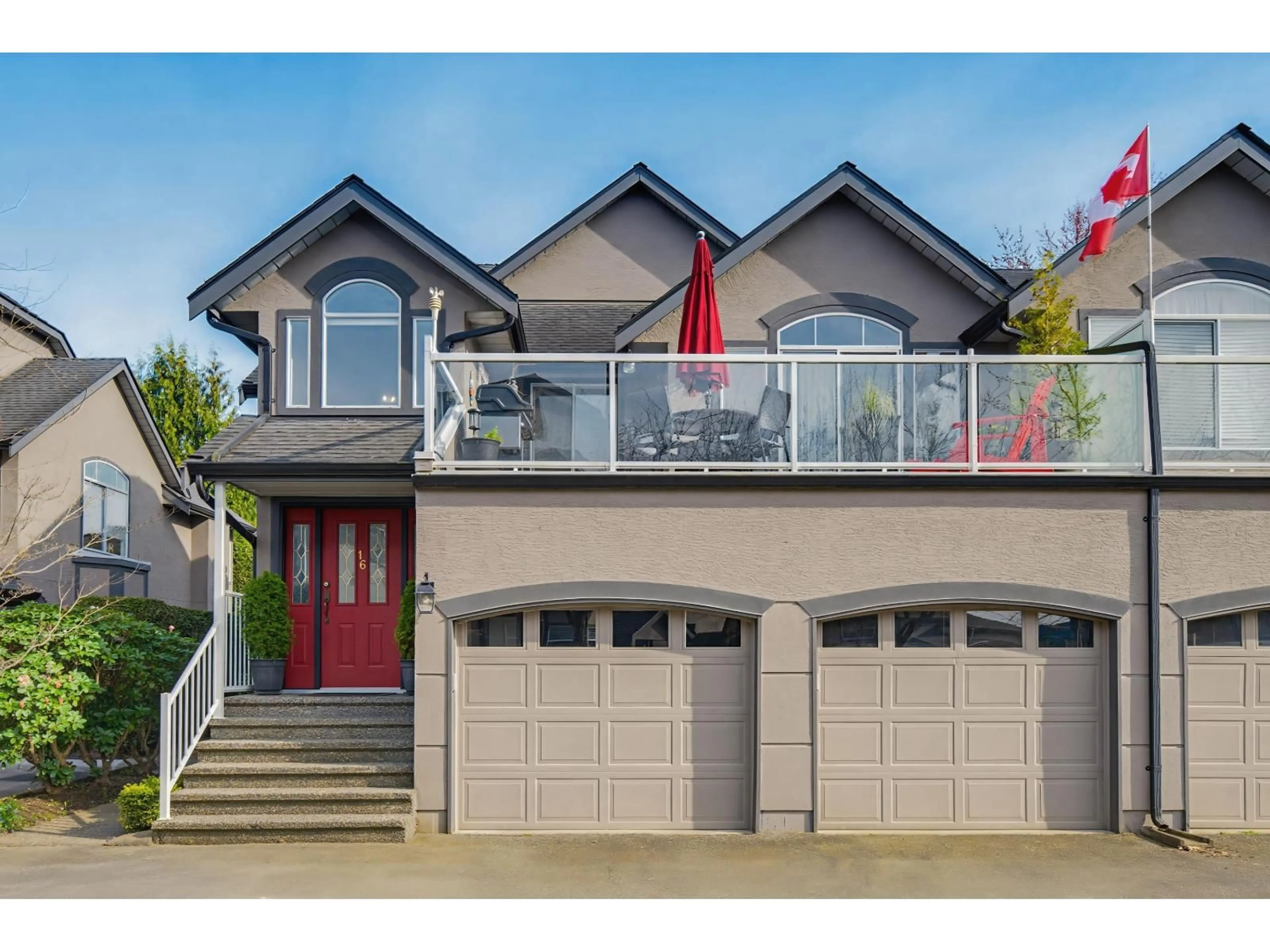 Home with vinyl exterior material, street for 16 - 4740 221 STREET, Langley British Columbia V2Z1L8