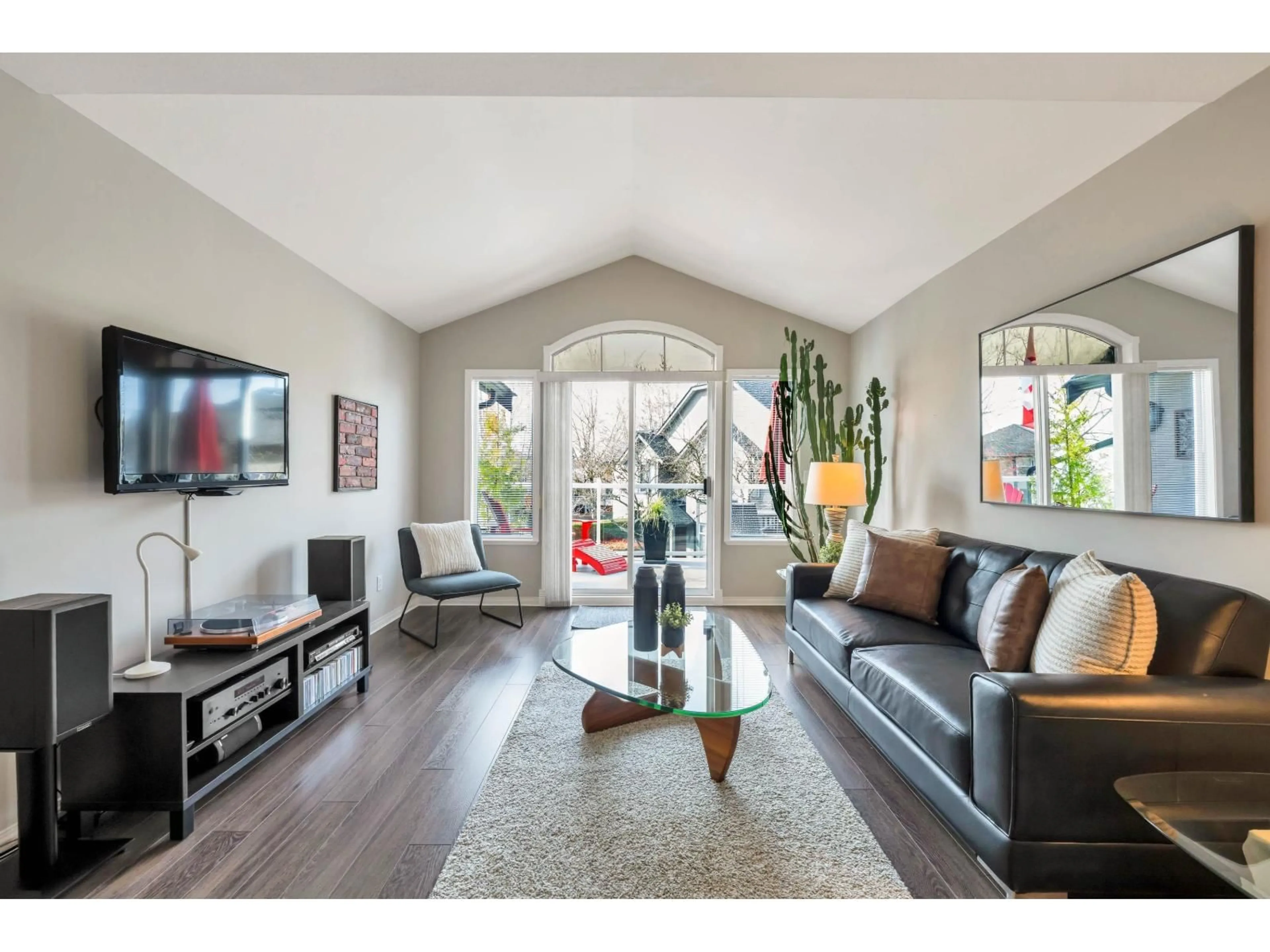 Living room with furniture, unknown for 16 - 4740 221 STREET, Langley British Columbia V2Z1L8