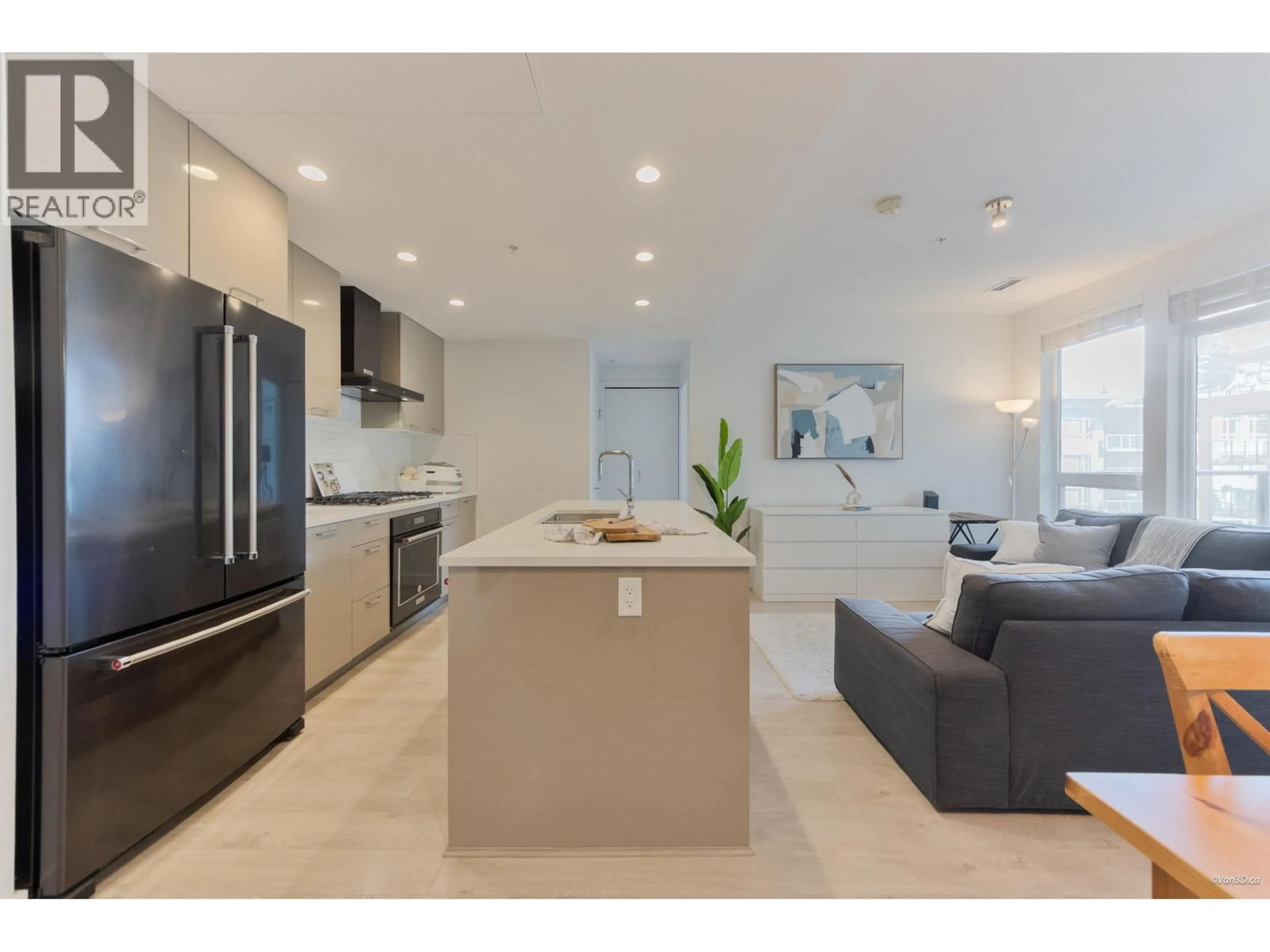 Open concept kitchen, ceramic/tile floor for 406 - 3581 ROSS DRIVE, Vancouver British Columbia V6S0K5