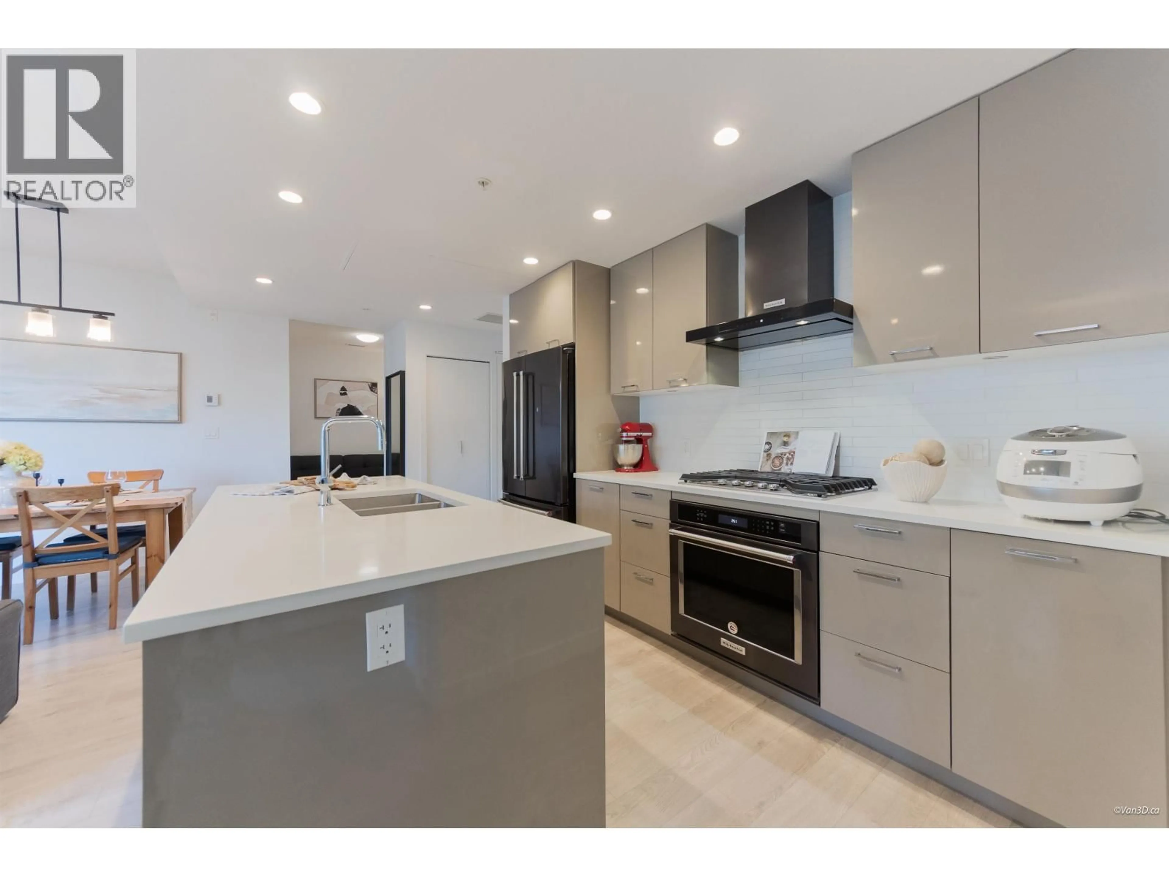 Open concept kitchen, ceramic/tile floor for 406 - 3581 ROSS DRIVE, Vancouver British Columbia V6S0K5