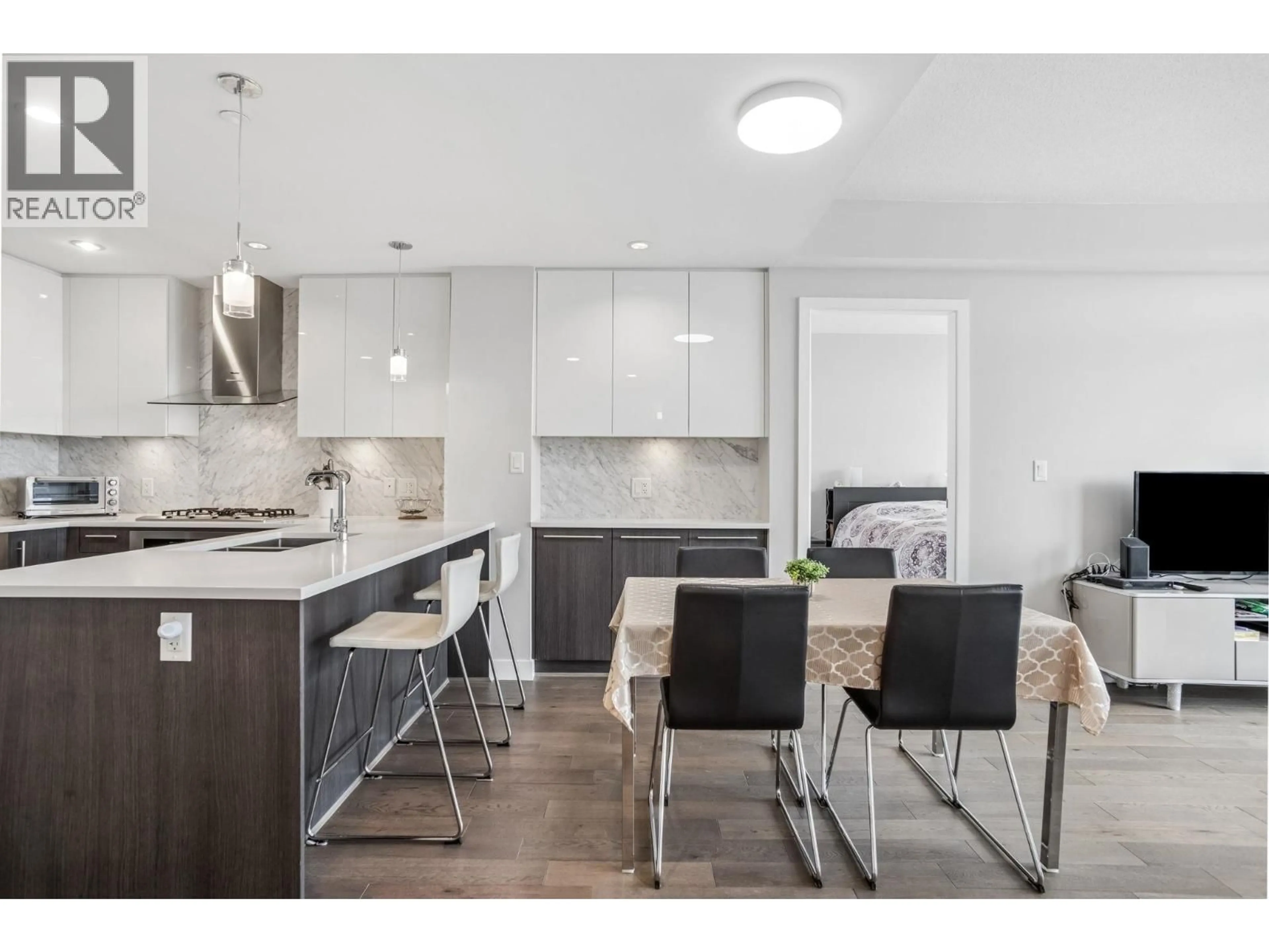 Open concept kitchen, unknown for 504 - 655 41ST AVENUE, Vancouver British Columbia V5Z2N1