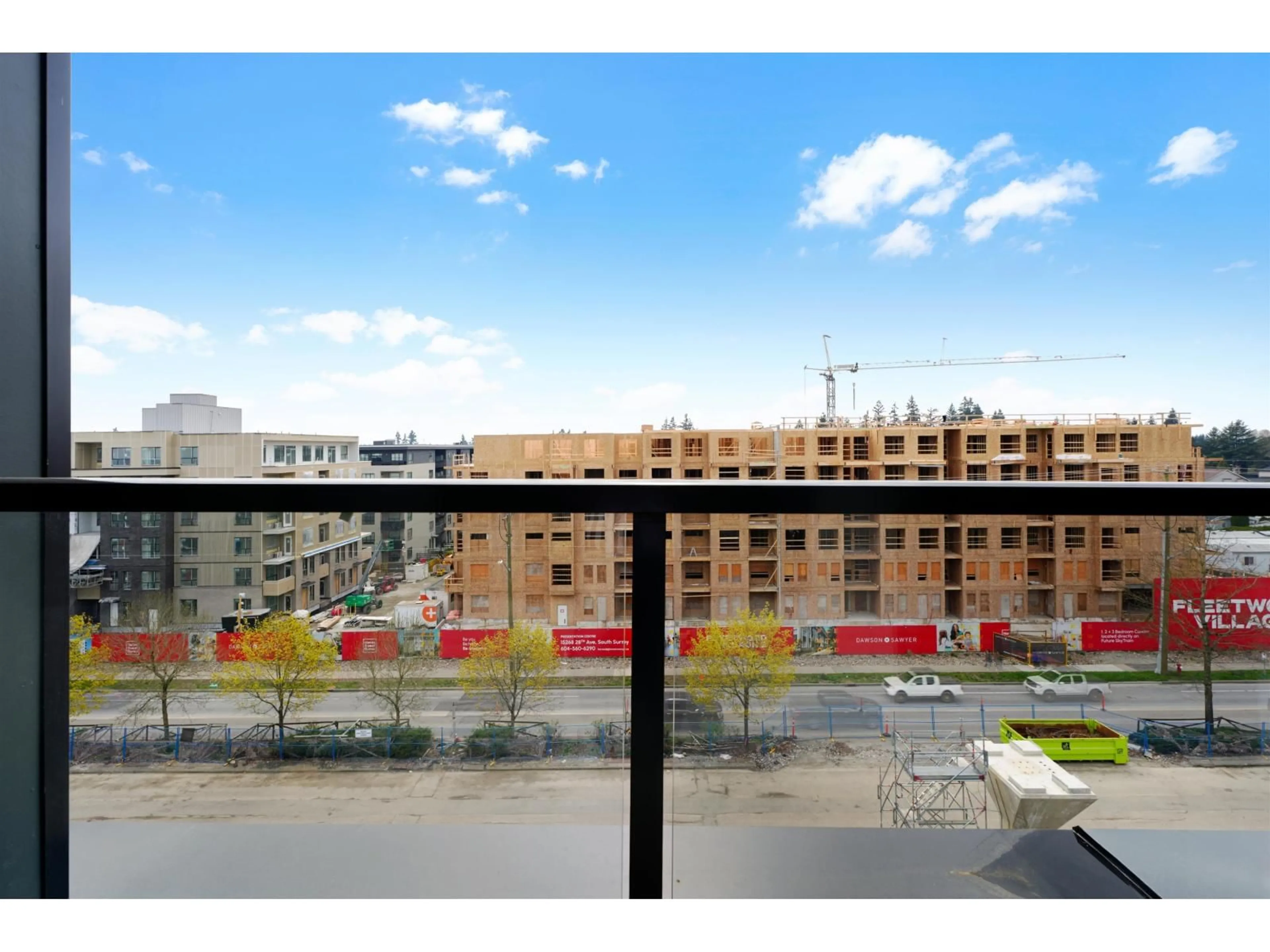 Patio, city buildings view from balcony for 609 - 15739 FRASER HIGHWAY, Surrey British Columbia V4N6V4