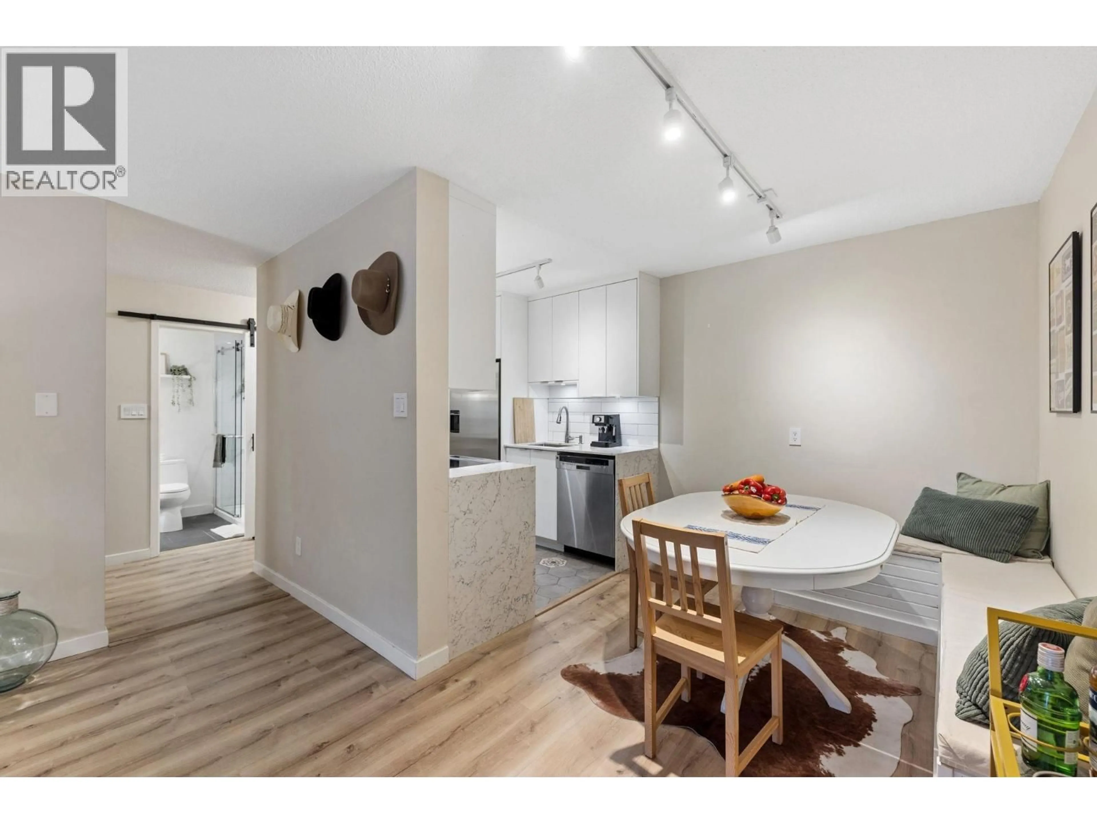 Unknown for 101 - 175 5TH STREET, North Vancouver British Columbia V7L1L3