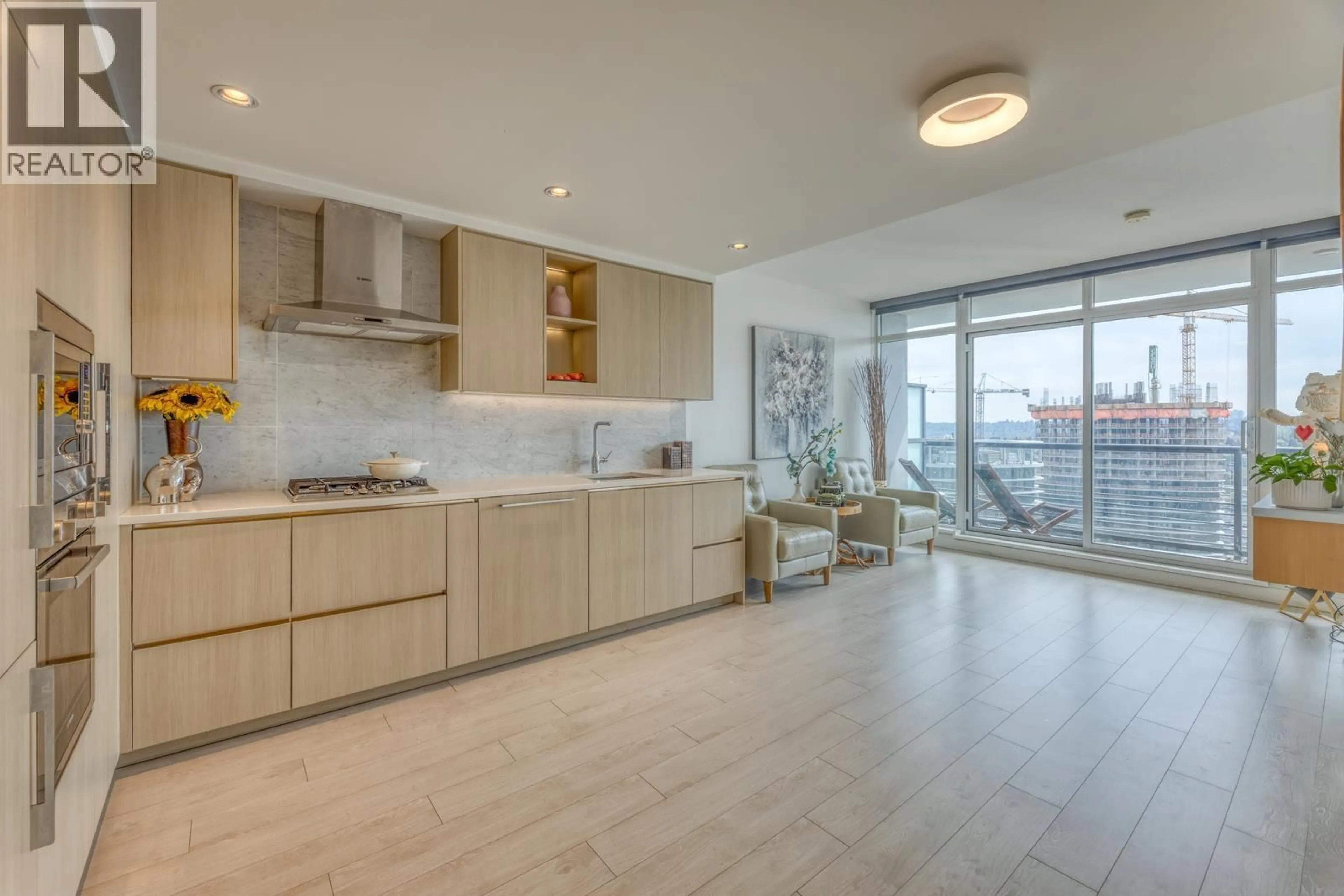 Open concept kitchen, unknown for 2010 - 4720 LOUGHEED HIGHWAY, Burnaby British Columbia V5C0M8