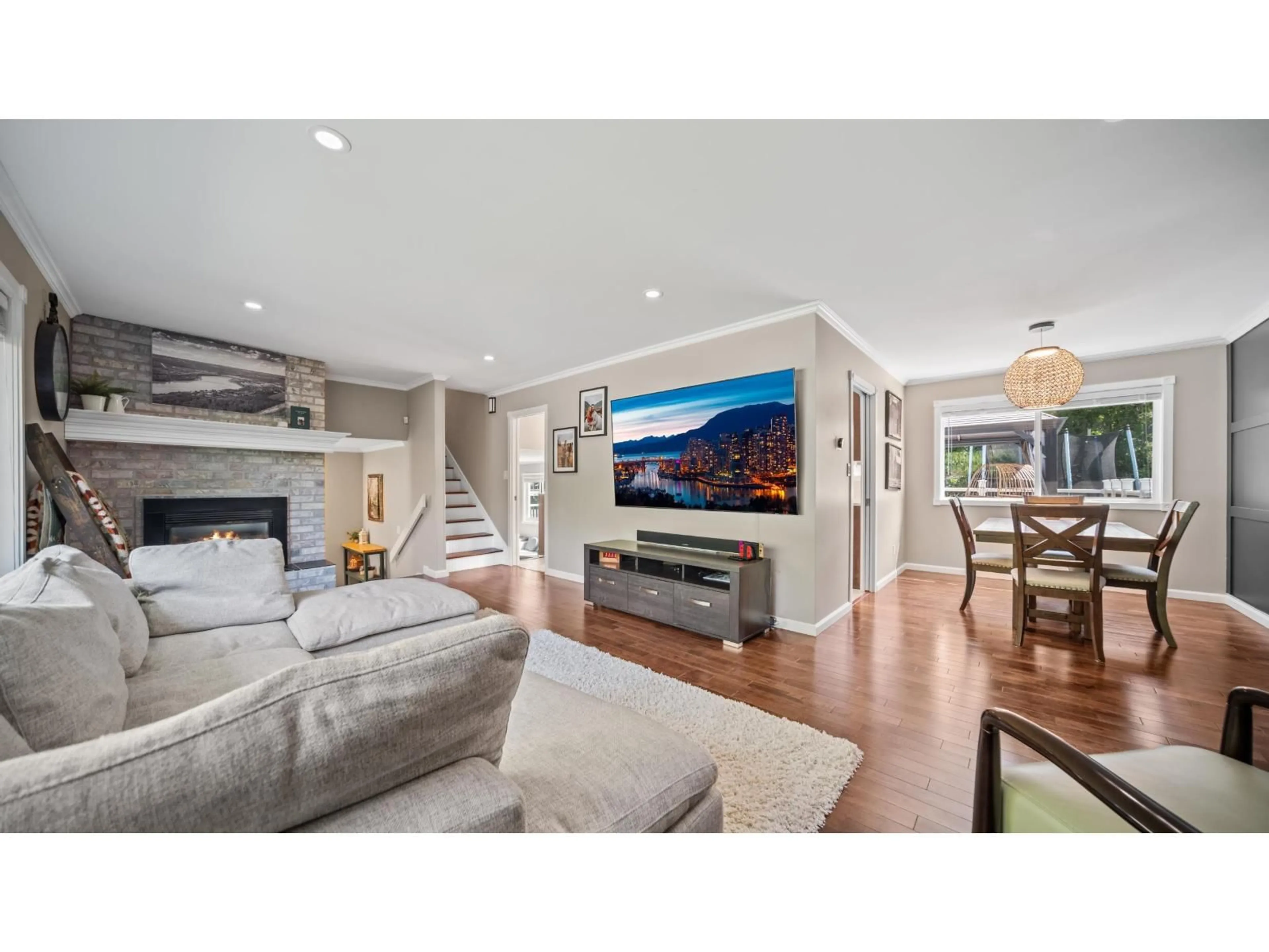 Unknown for 3222 CHESTNUT STREET, Abbotsford British Columbia V2S4M1