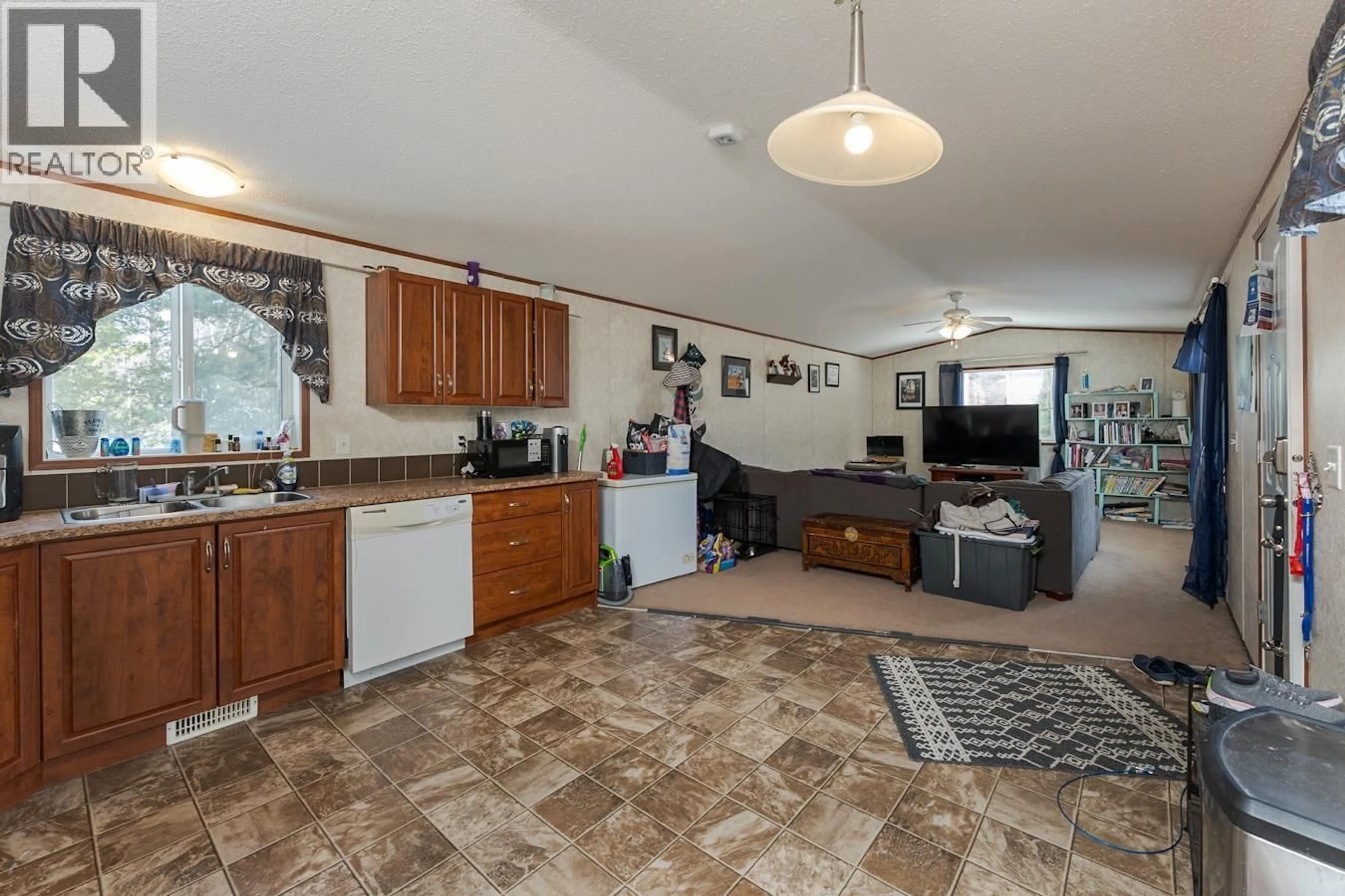 Unknown for 7235 TAFT DRIVE, Prince George British Columbia V2K2R4