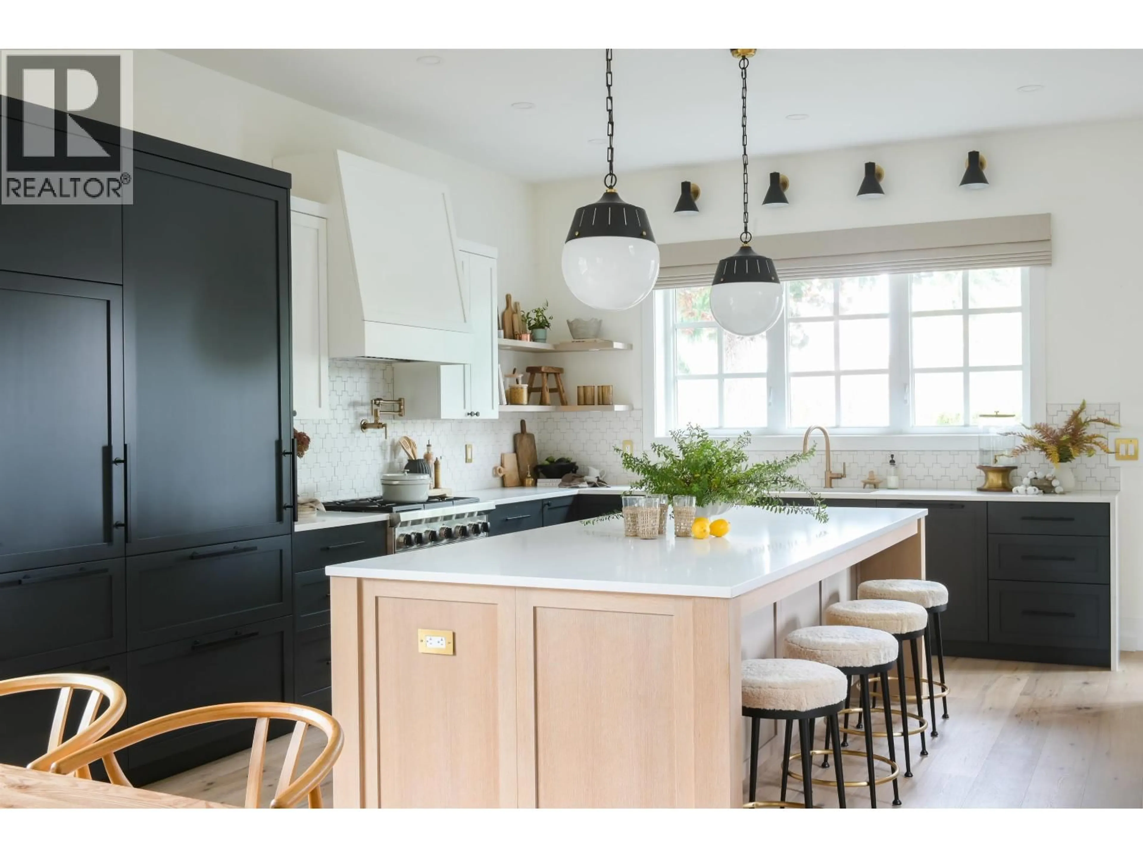 Open concept kitchen, unknown for 2804 34TH AVENUE, Vancouver British Columbia V6N2J6