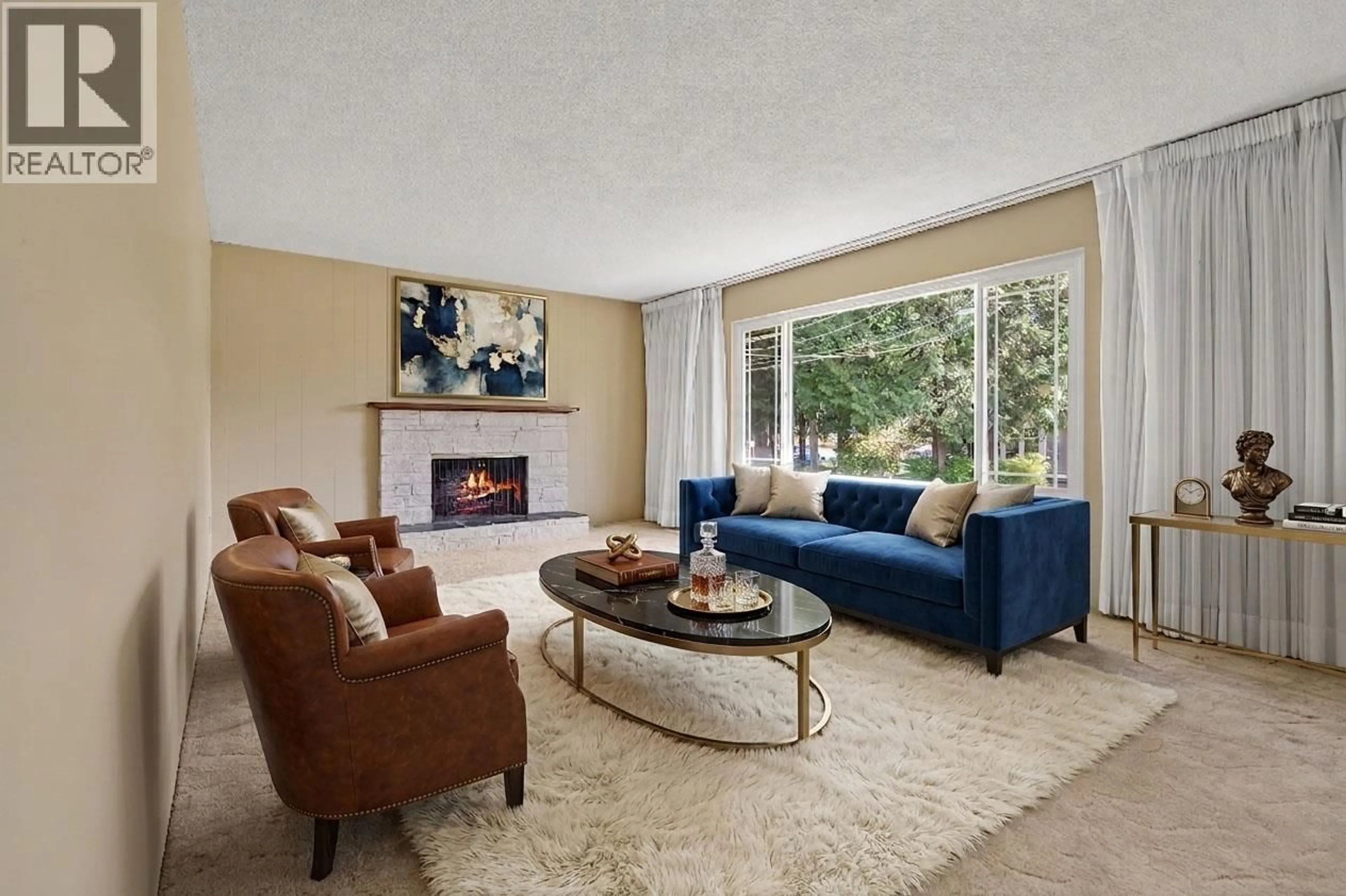 Living room with furniture, unknown for 1189 EDGEWOOD PLACE, North Vancouver British Columbia V7R1Z1