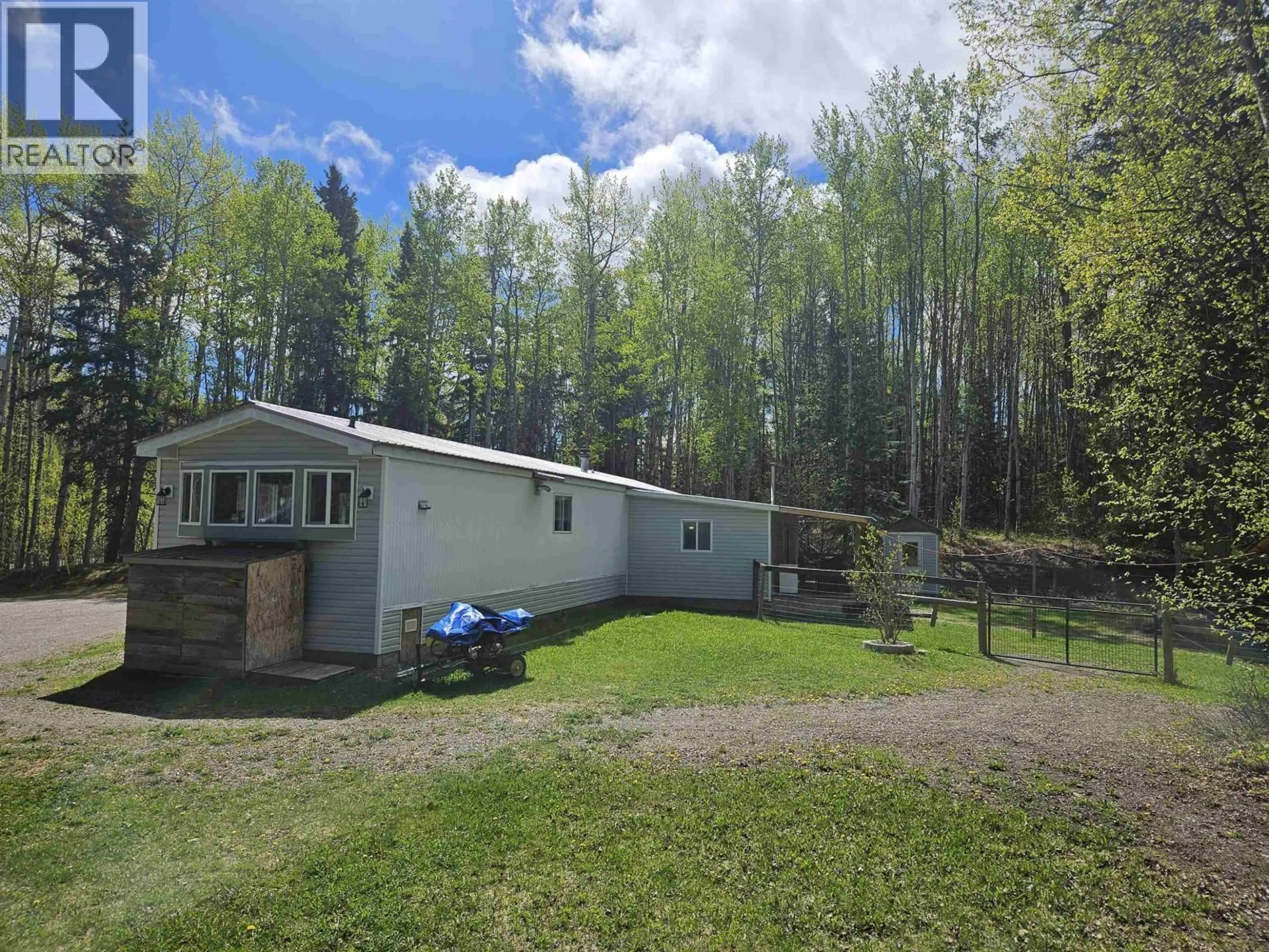 A pic from outside/outdoor area/front of a property/back of a property/a pic from drone, unknown for 1483 WINWORD ROAD, Quesnel British Columbia V2J7G3