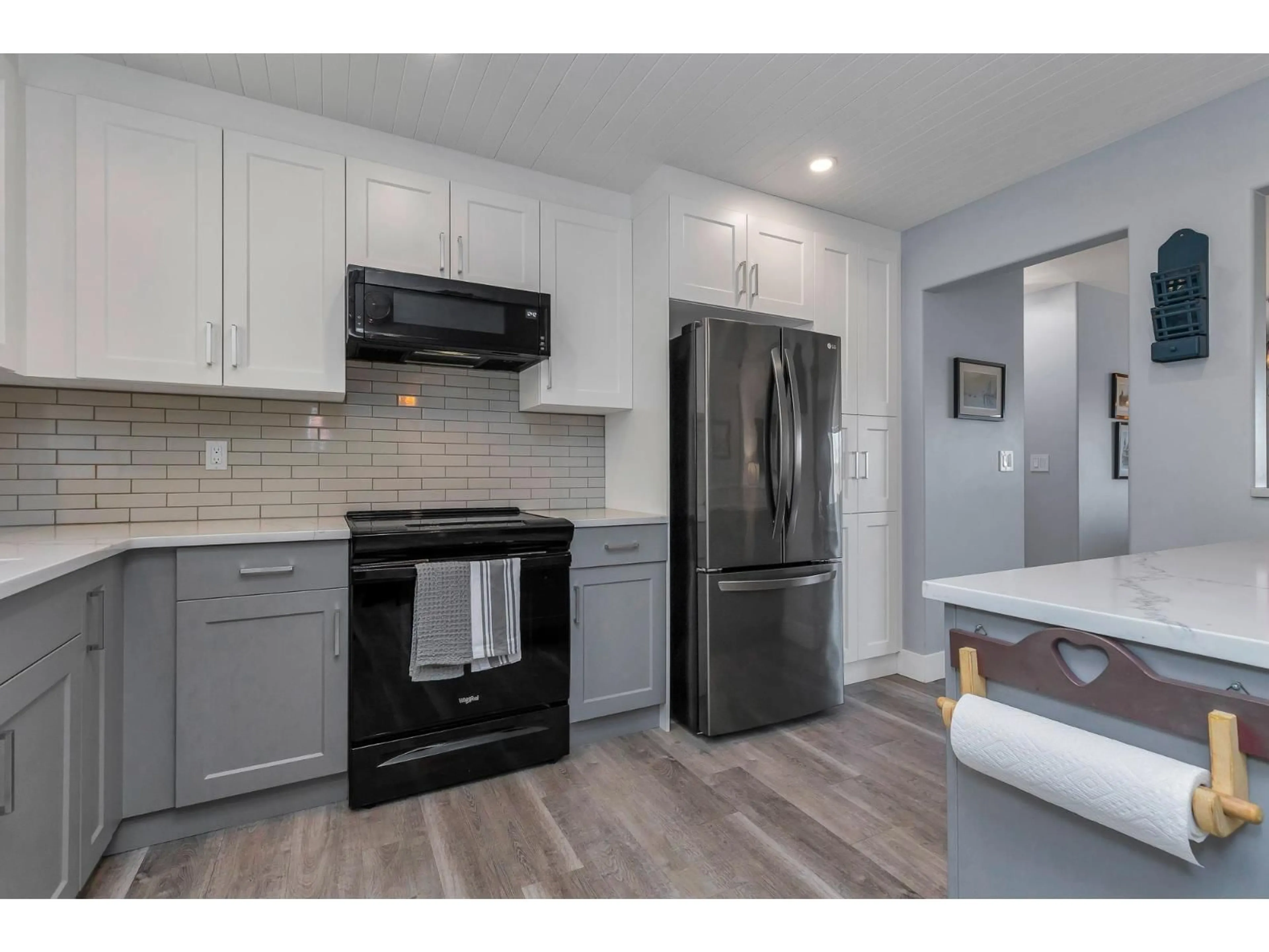 Open concept kitchen, unknown for 21 - 34250 HAZELWOOD AVENUE, Abbotsford British Columbia V2S7L4