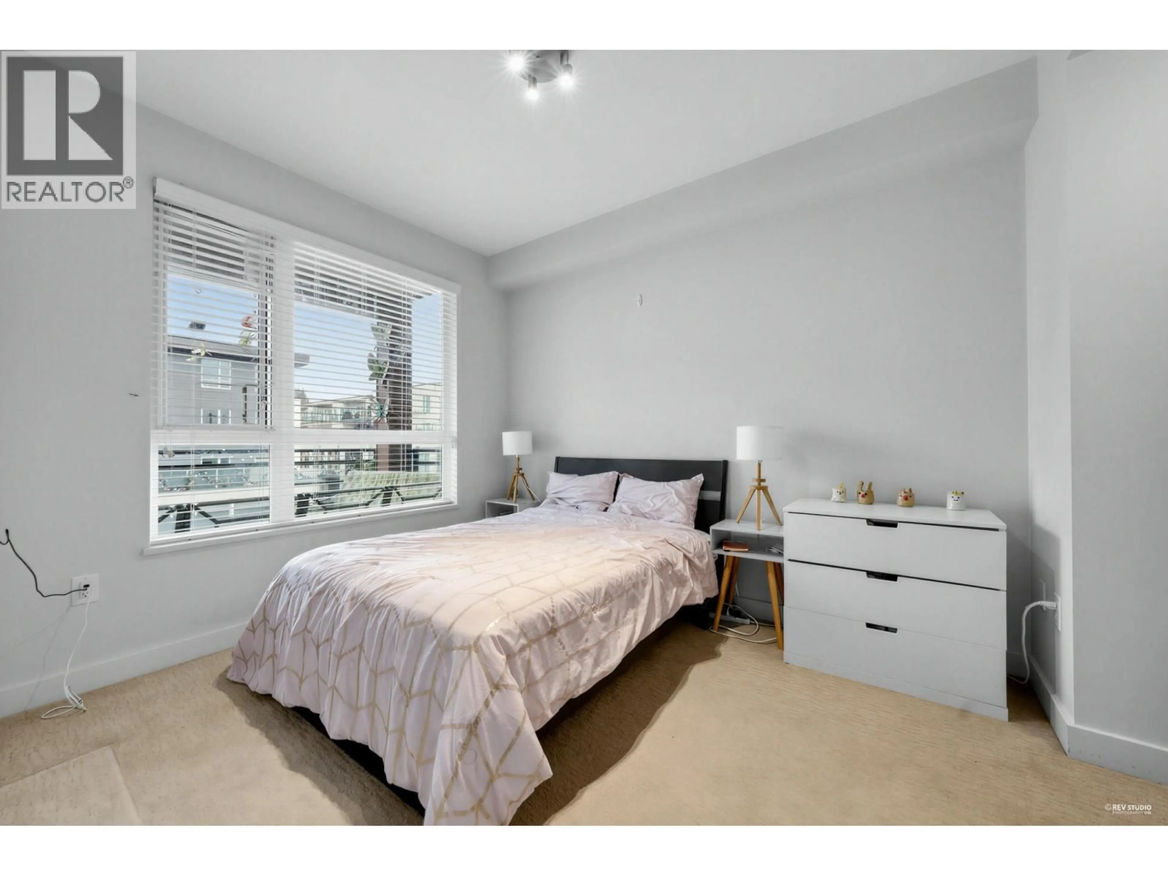 Bedroom with bed, unknown for 307 - 733 14TH STREET, North Vancouver British Columbia V7M0C6