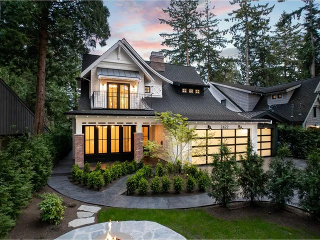 2422 CHRISTOPHERSON ROAD, Surrey 2