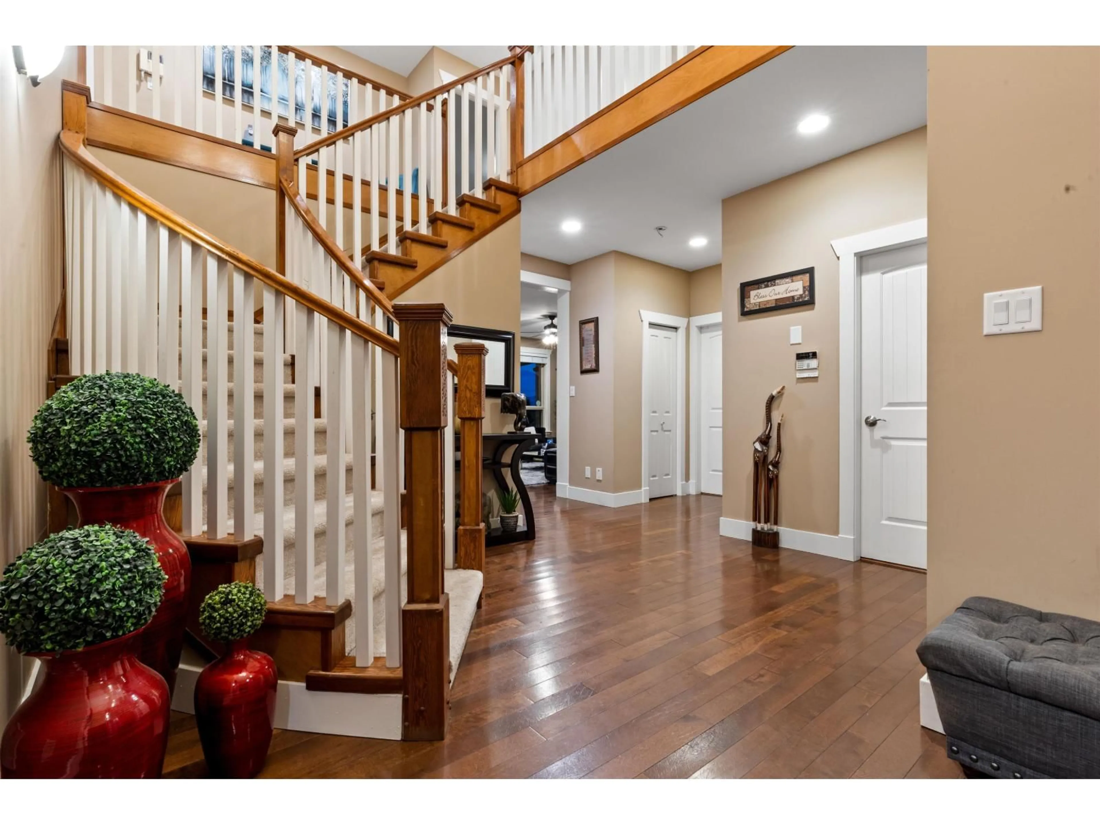 Indoor entryway for 8741 163A STREET, Surrey British Columbia V4N1C3