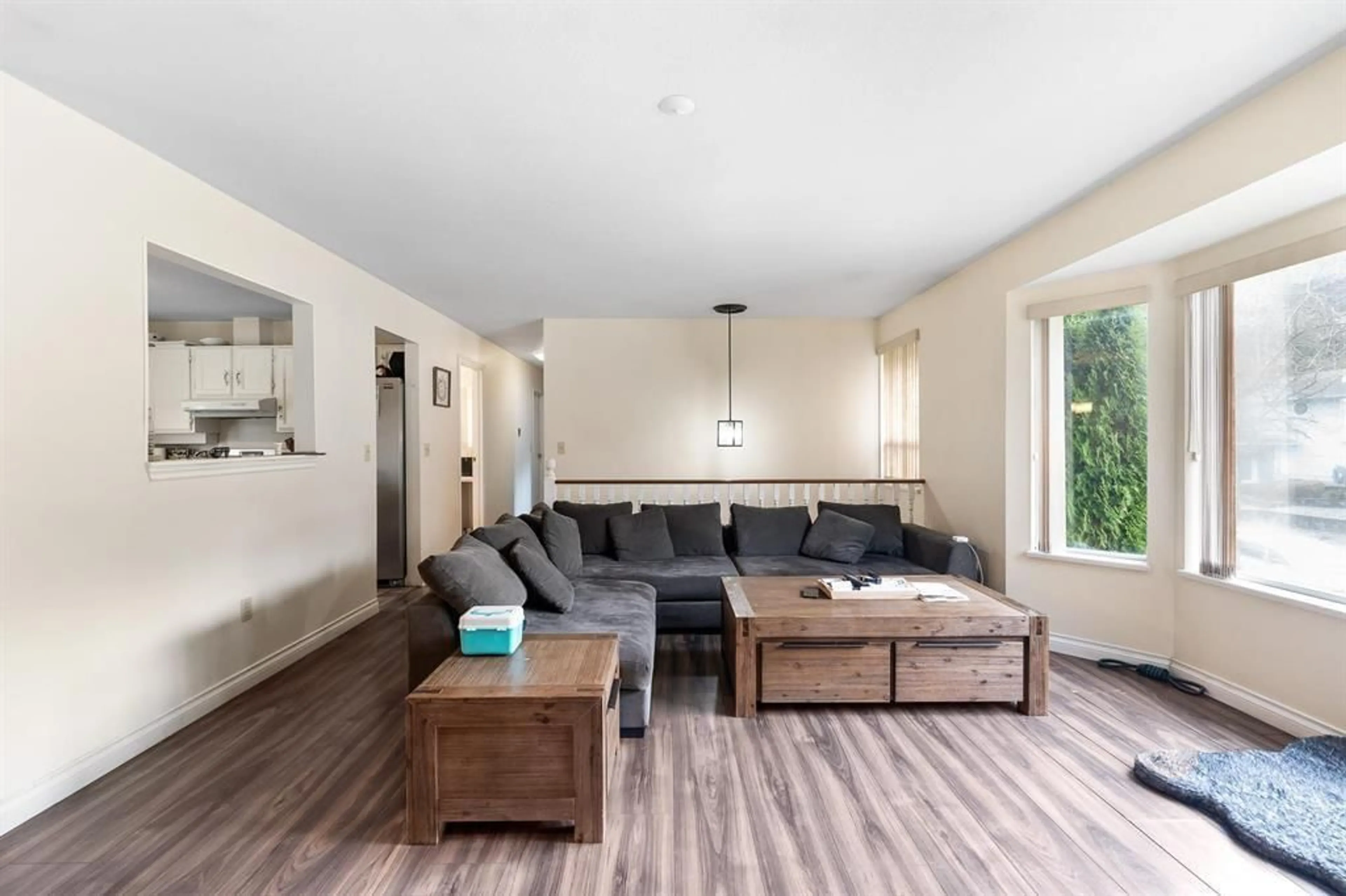 Living room with furniture, wood/laminate floor for 2300 HARPER DRIVE, Abbotsford British Columbia V3G2B2