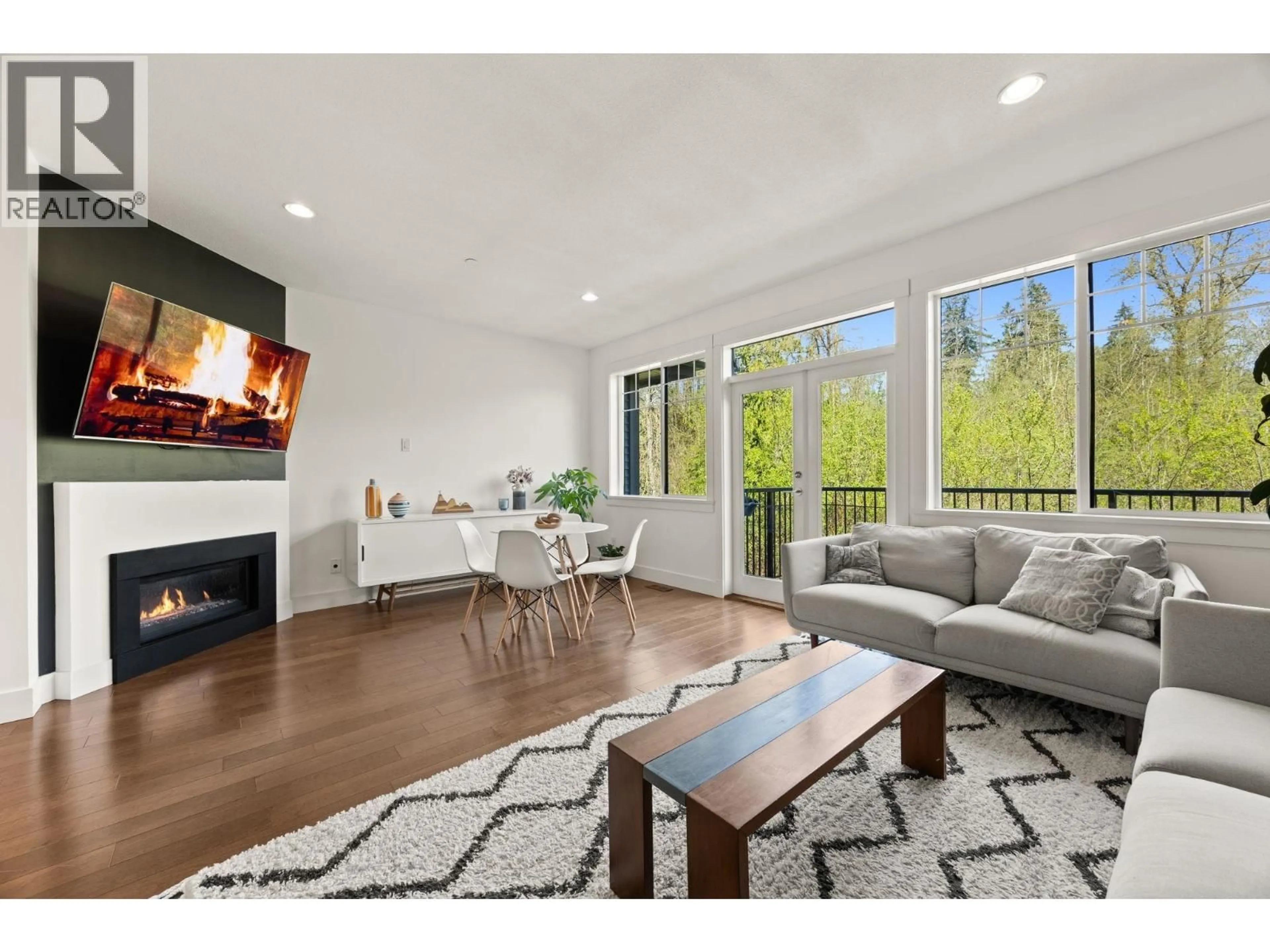 Living room with furniture, wood/laminate floor for 7 - 23709 111A AVENUE, Maple Ridge British Columbia V2W0E5