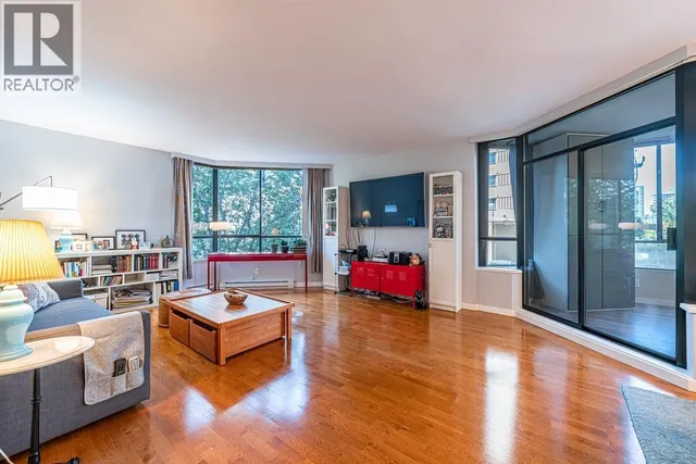203 - 738 BROUGHTON STREET, Vancouver 2