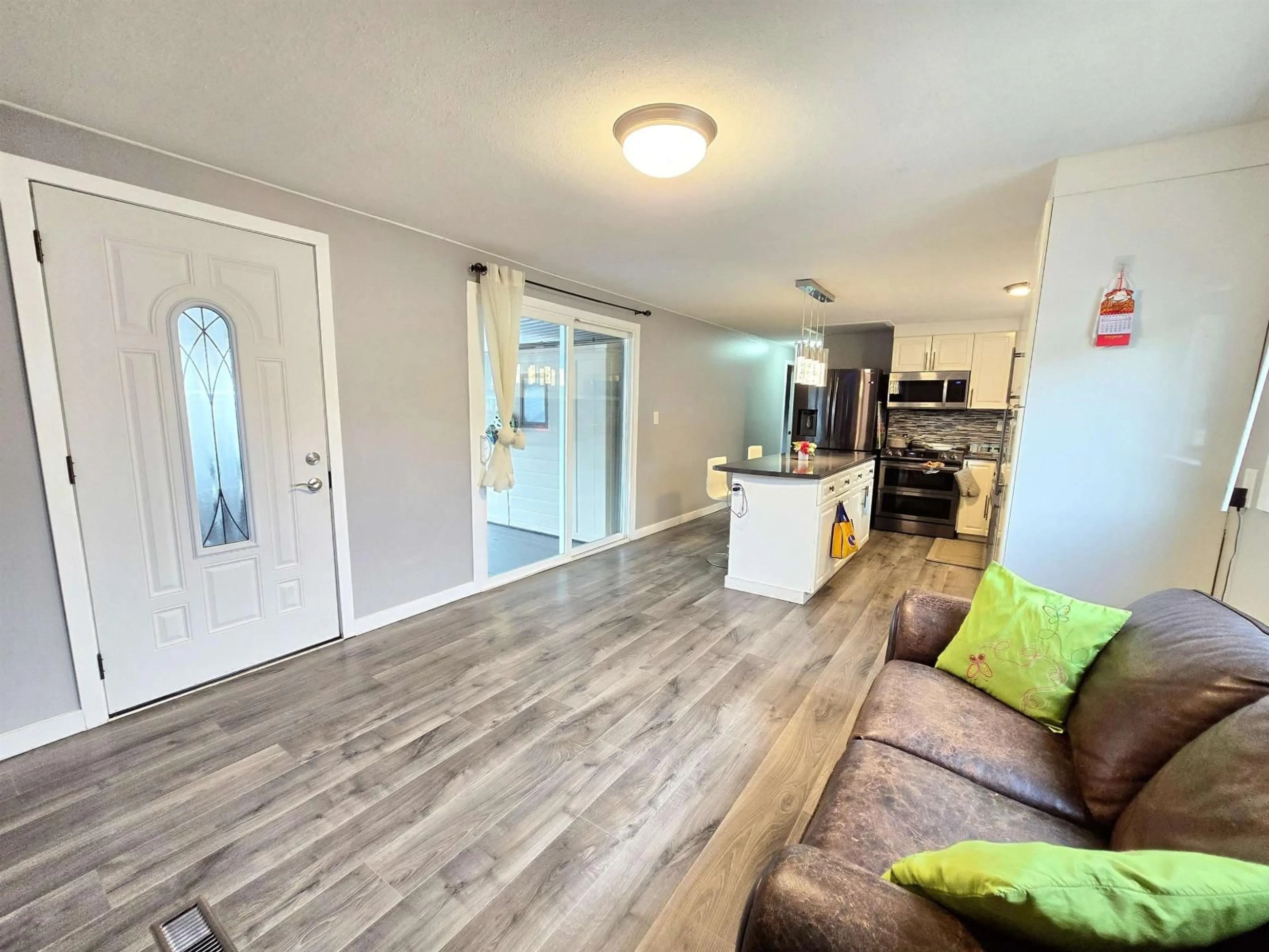 Unknown for 56 - 8220 KING GEORGE BOULEVARD, Surrey British Columbia V3W6E1