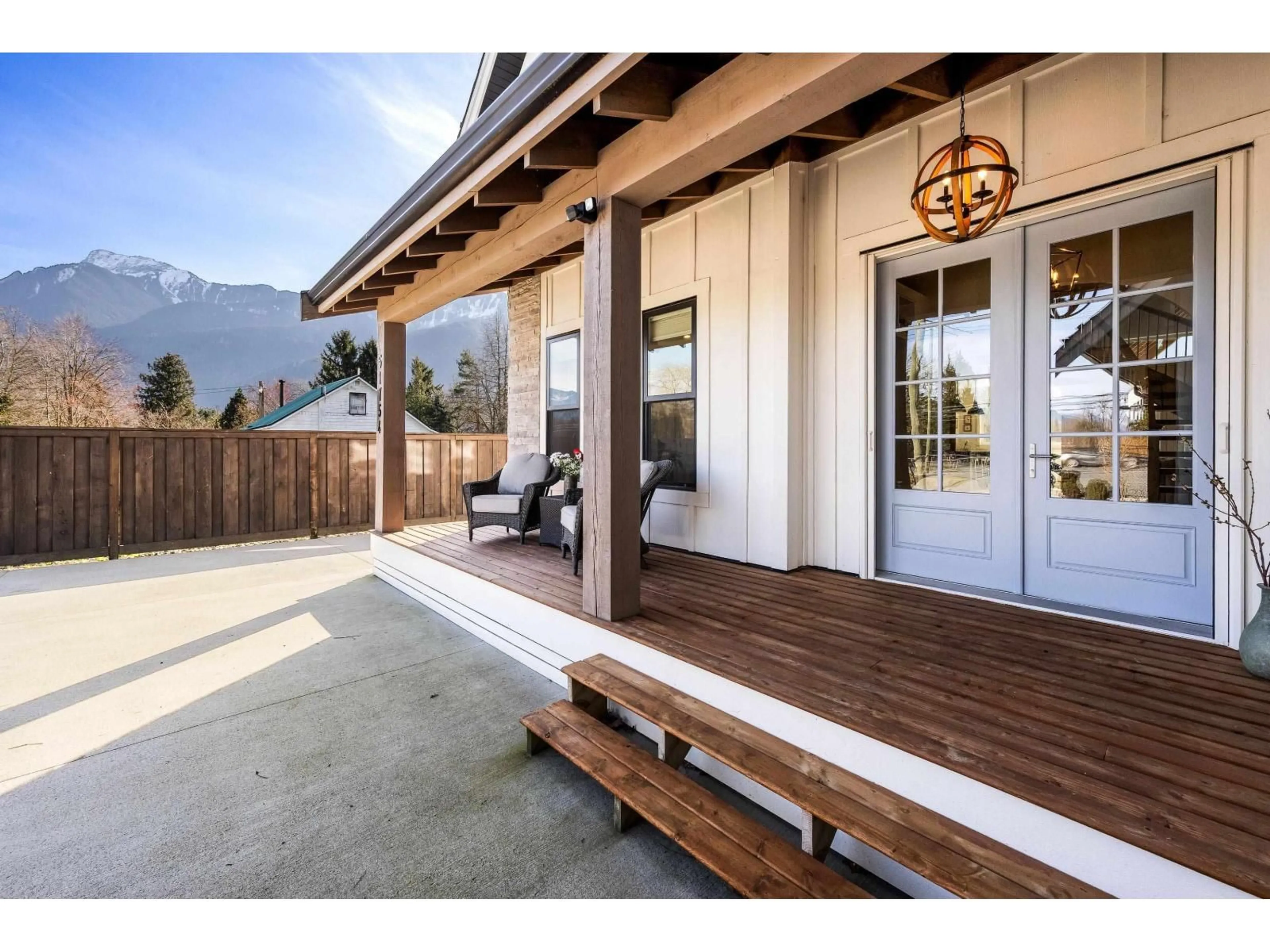 Indoor entryway for 51754 YALE ROAD, Rosedale British Columbia V0X1X1