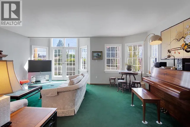 1183 DUCHESS AVENUE, West Vancouver 3