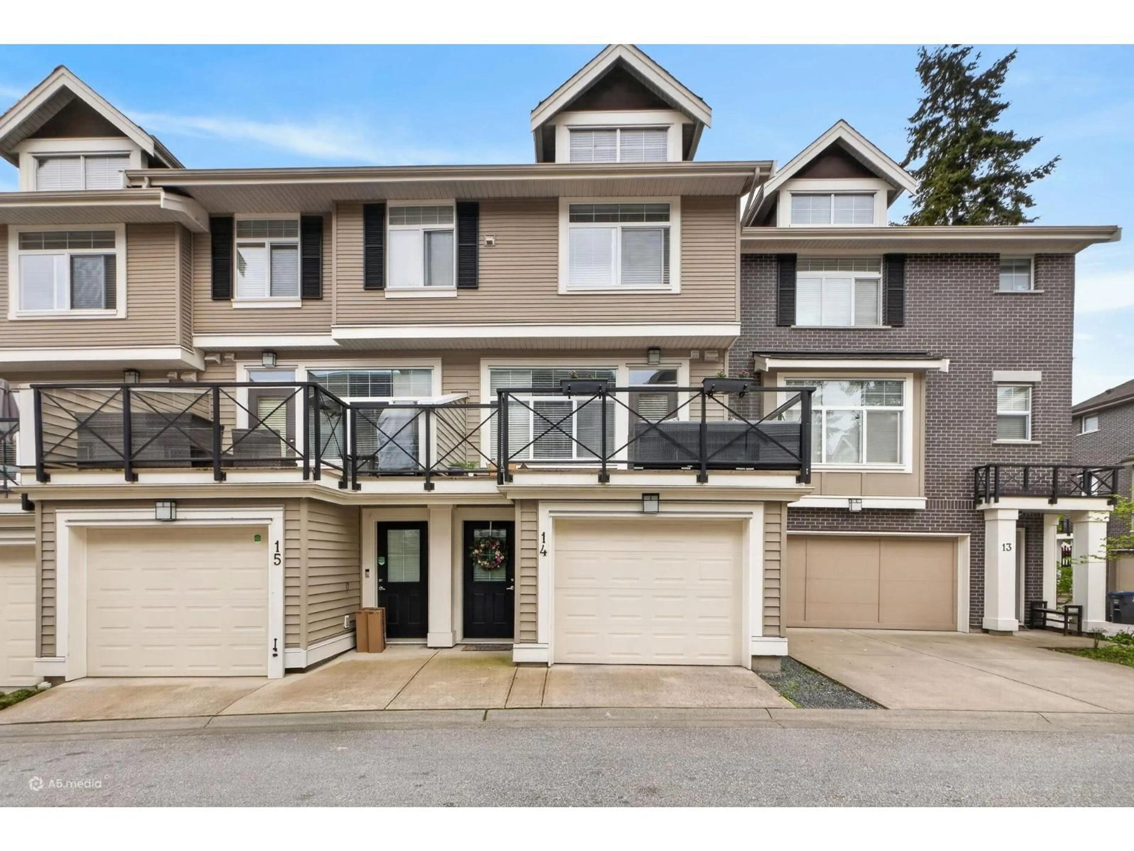 Unknown for 14 - 14377 60 AVENUE, Surrey British Columbia V3X0E2