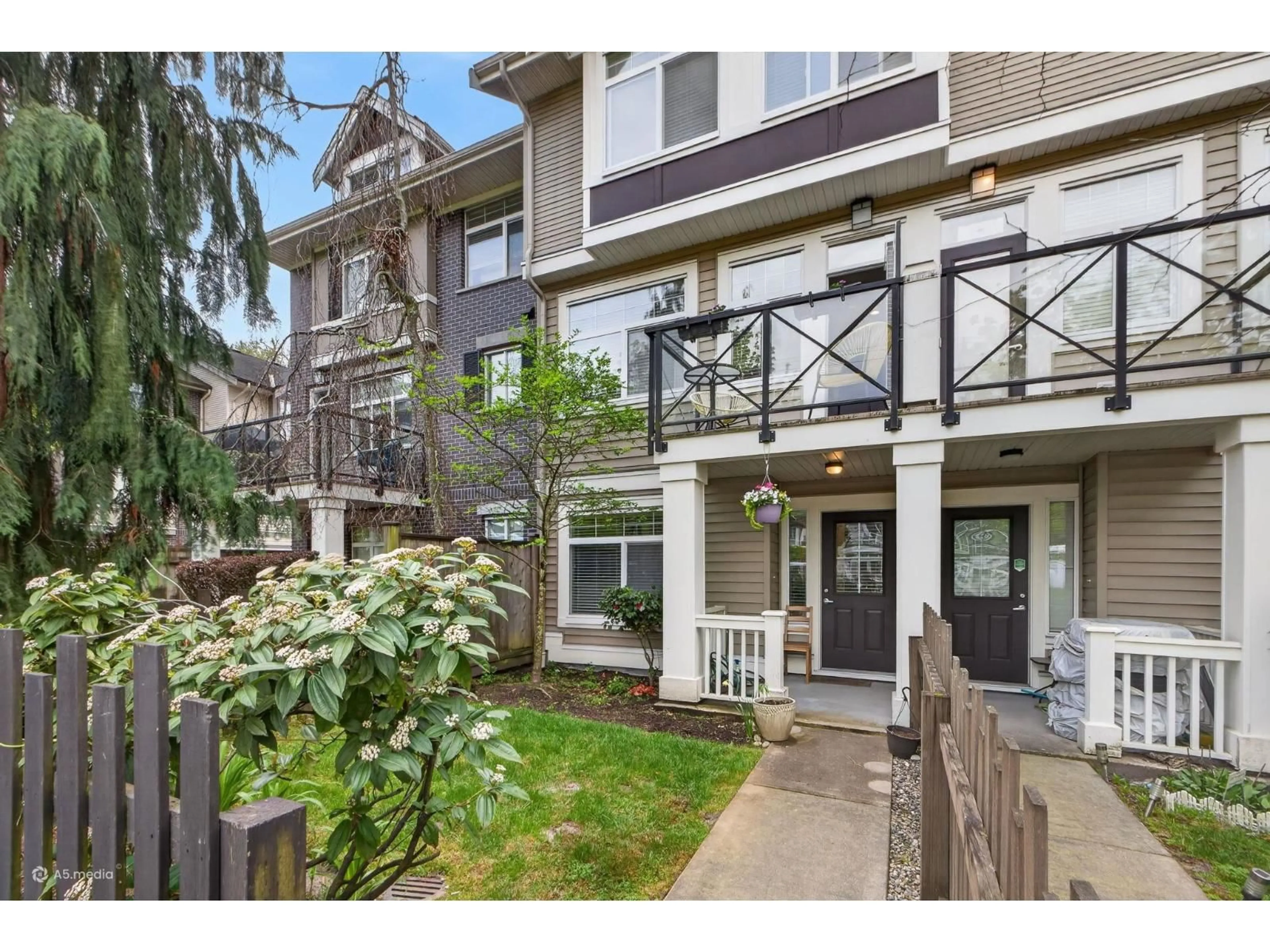 Unknown for 14 - 14377 60 AVENUE, Surrey British Columbia V3X0E2