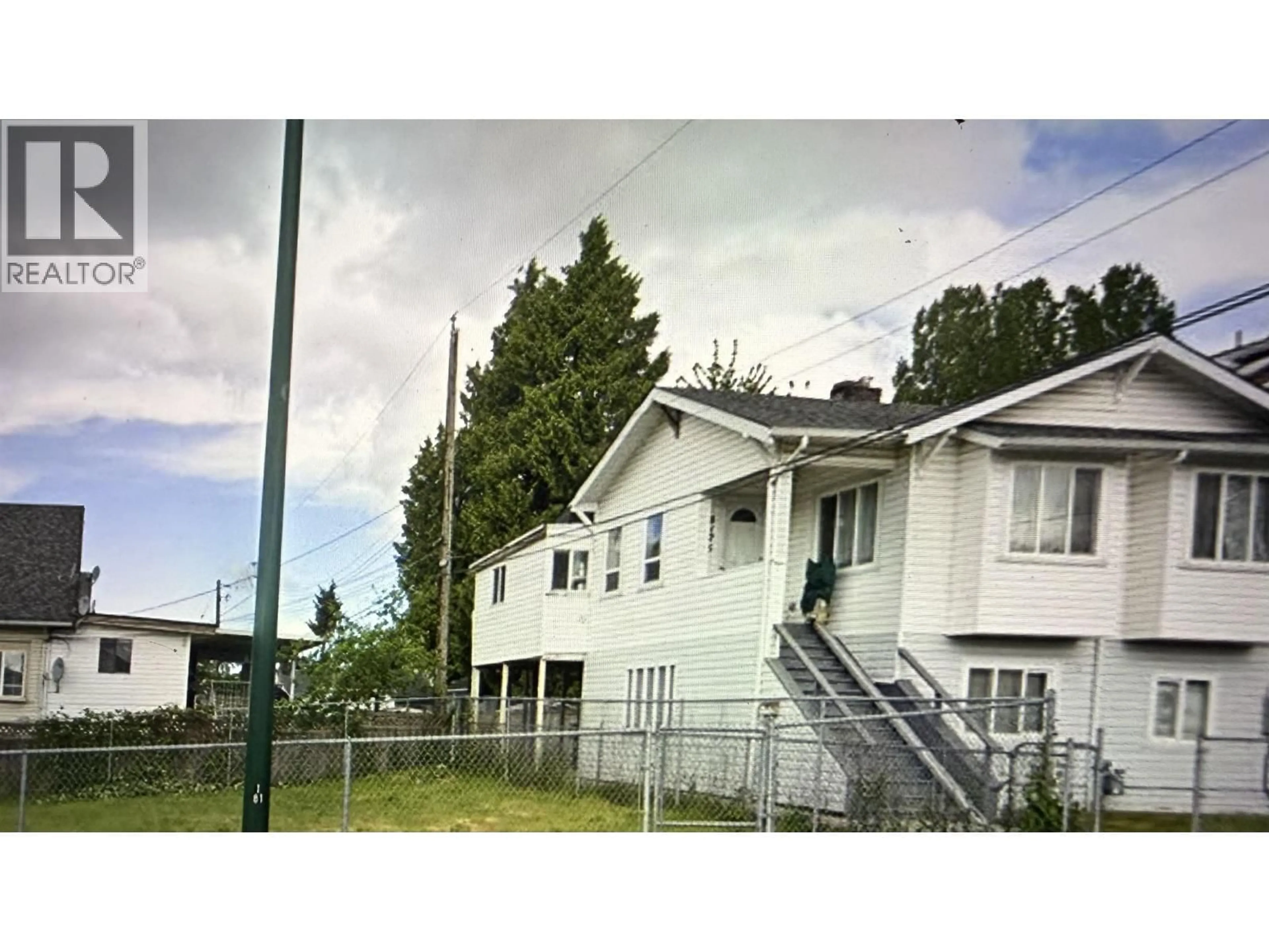 Blurry image for 8125 ST. GEORGE STREET, Vancouver British Columbia V5X3S4