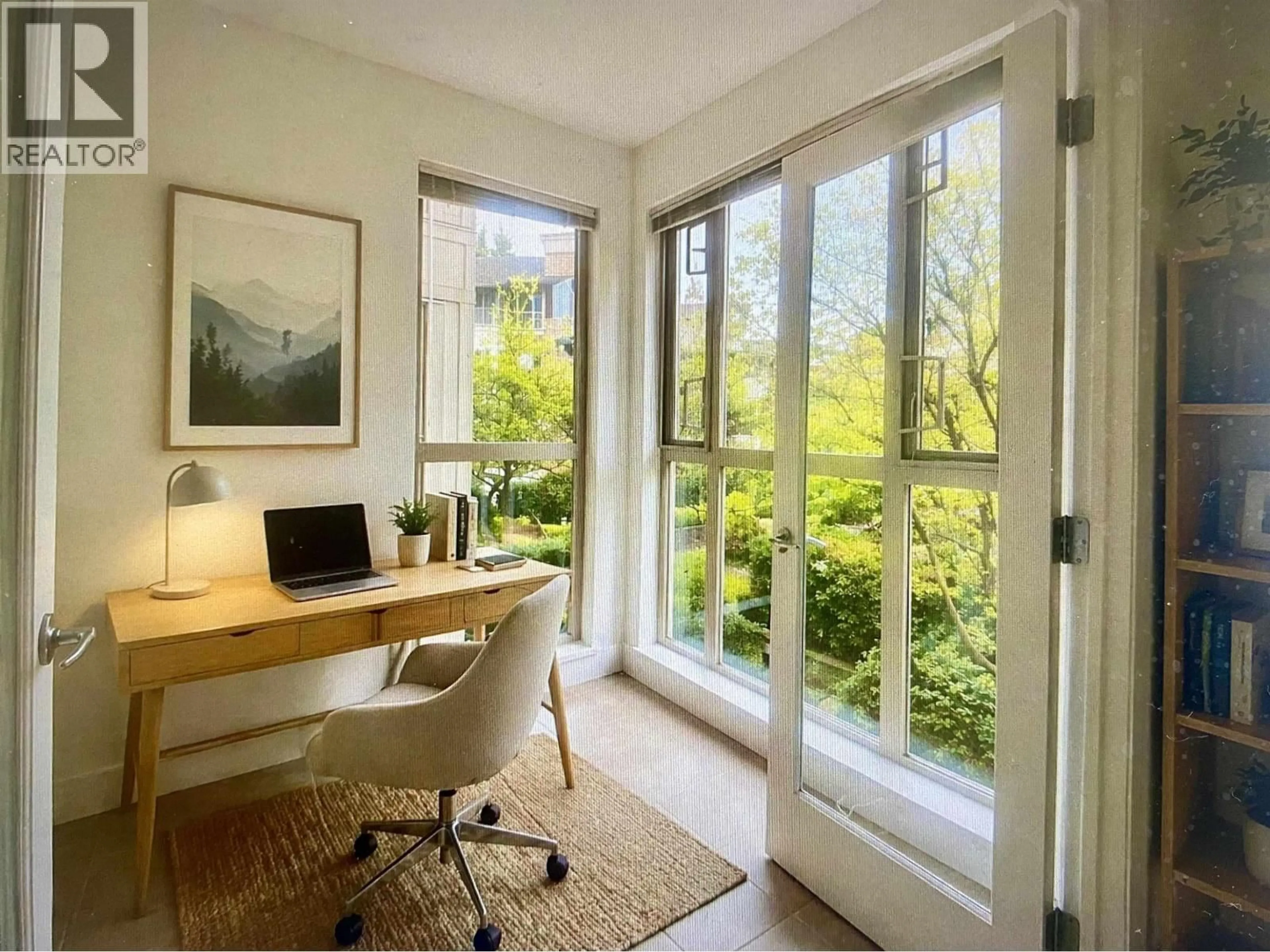 A pic of a room for 1204 - 4655 VALLEY DRIVE, Vancouver British Columbia V6J5L6