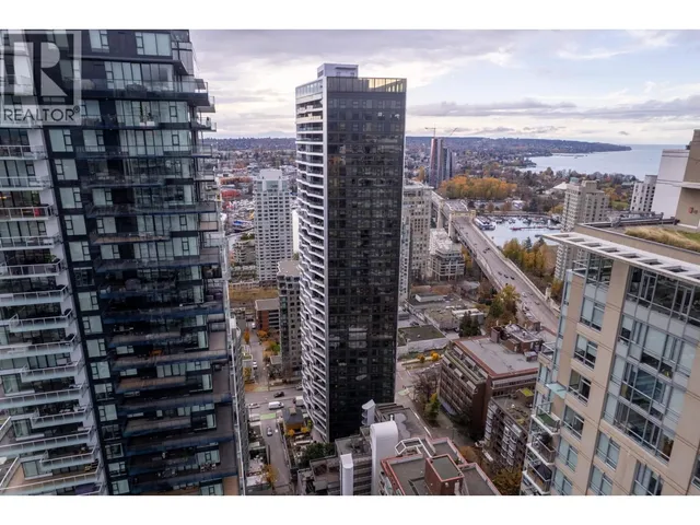 708 - 889 PACIFIC STREET, Vancouver 3