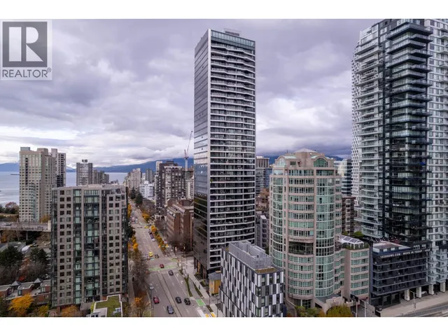 708 - 889 PACIFIC STREET, Vancouver 4