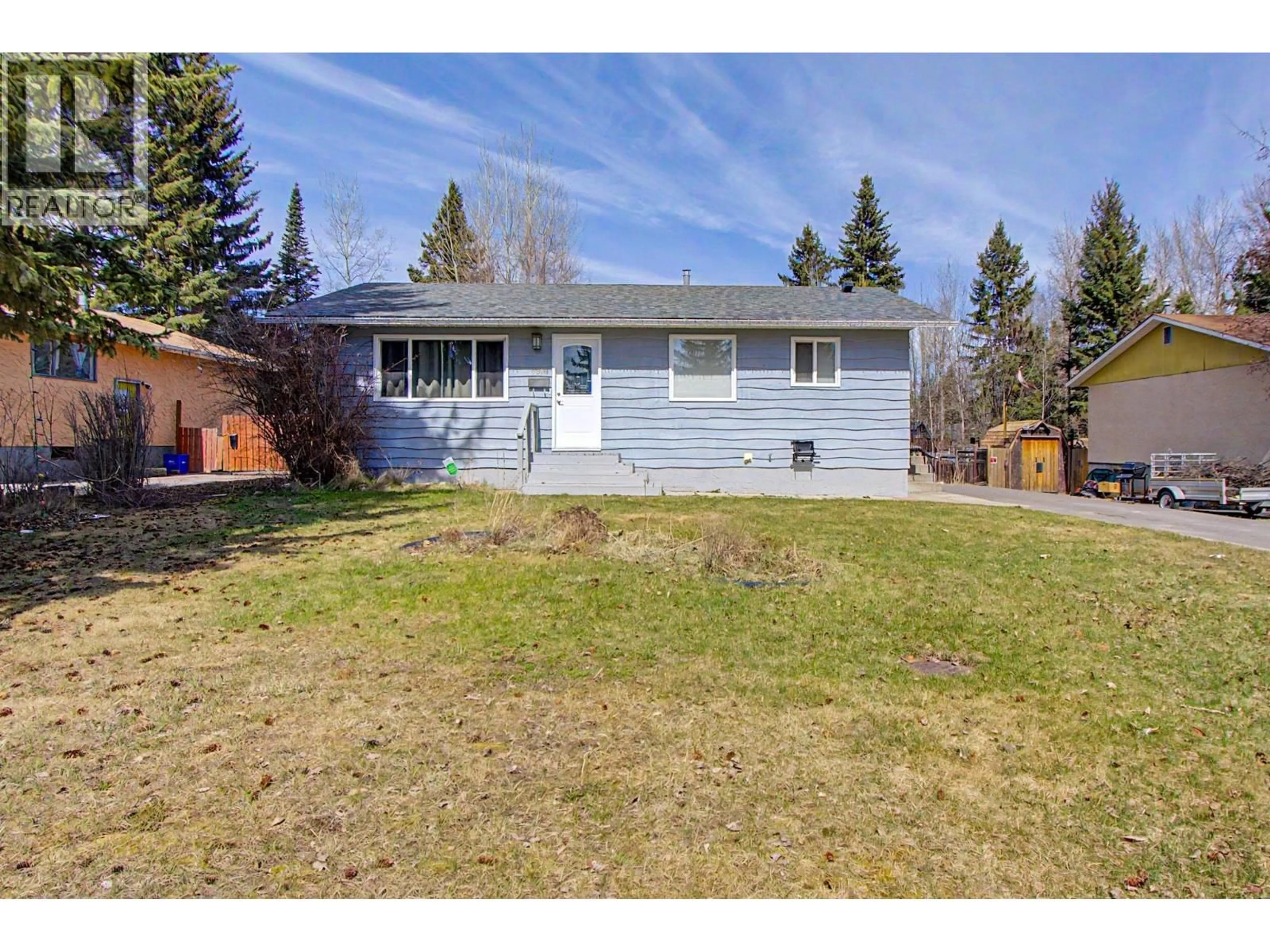 A pic from outside/outdoor area/front of a property/back of a property/a pic from drone, street for 6816 FAIRMONT CRESCENT, Prince George British Columbia V2N2P5