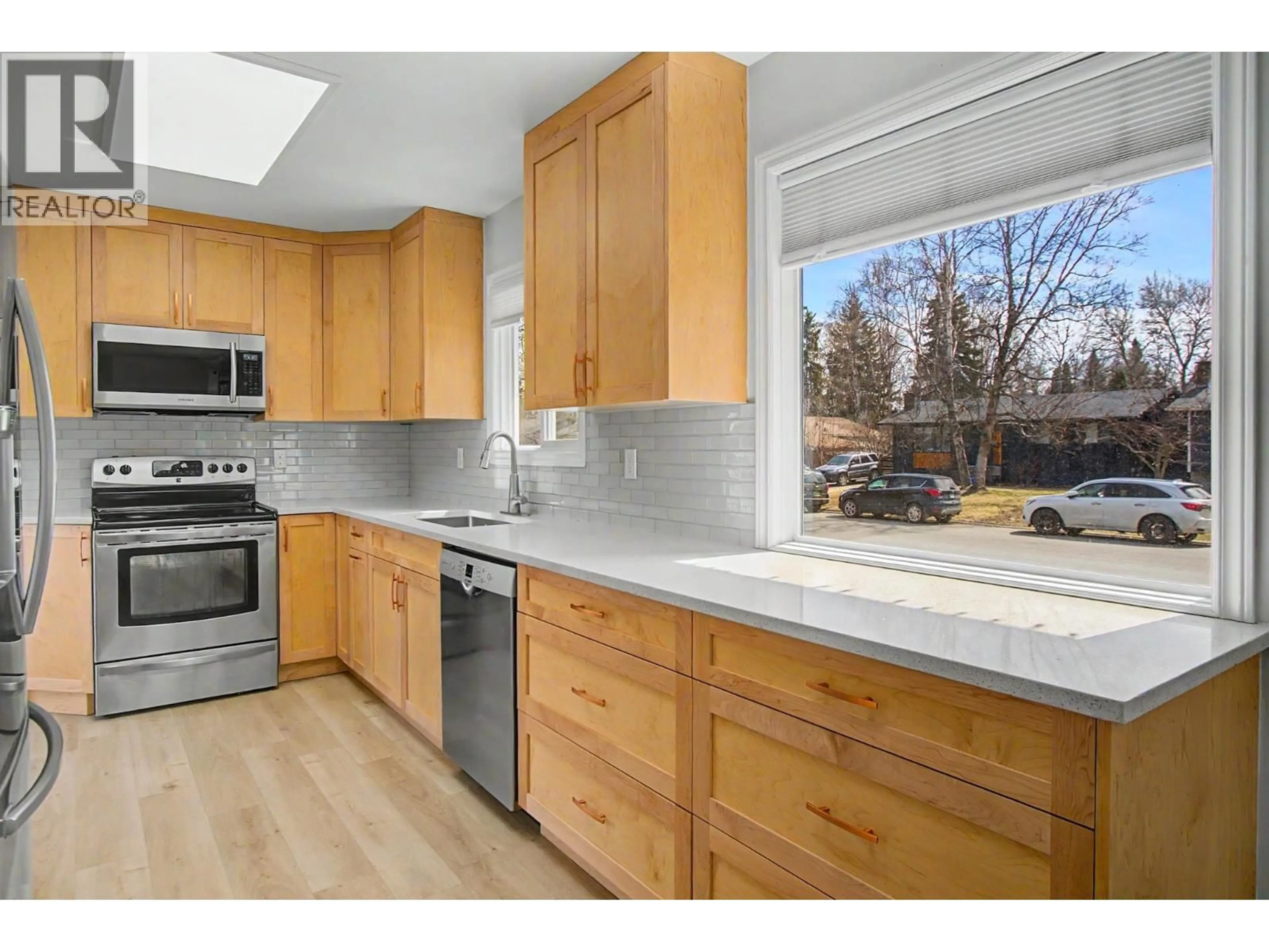 Open concept kitchen, unknown for 6816 FAIRMONT CRESCENT, Prince George British Columbia V2N2P5
