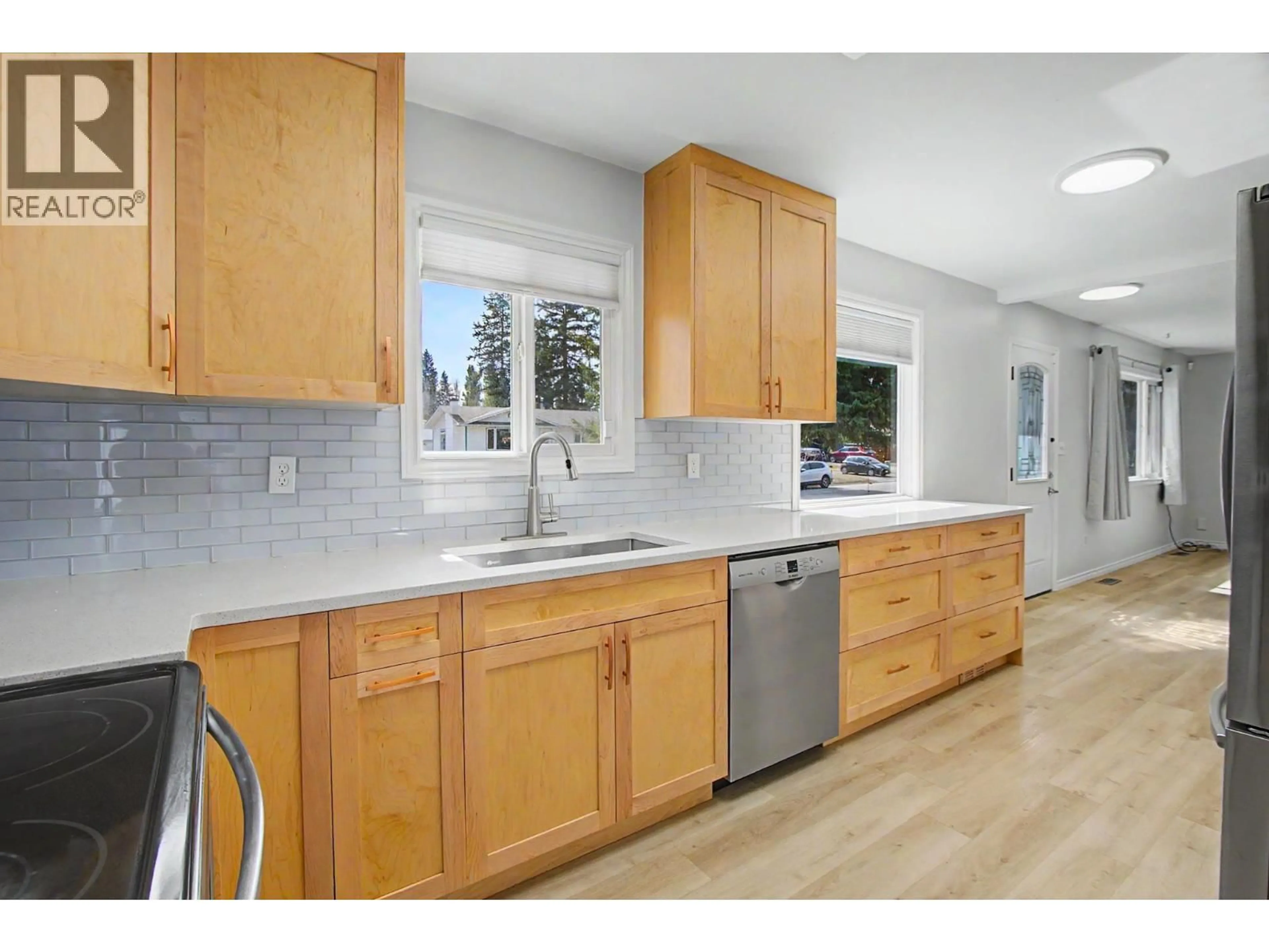 Open concept kitchen, unknown for 6816 FAIRMONT CRESCENT, Prince George British Columbia V2N2P5