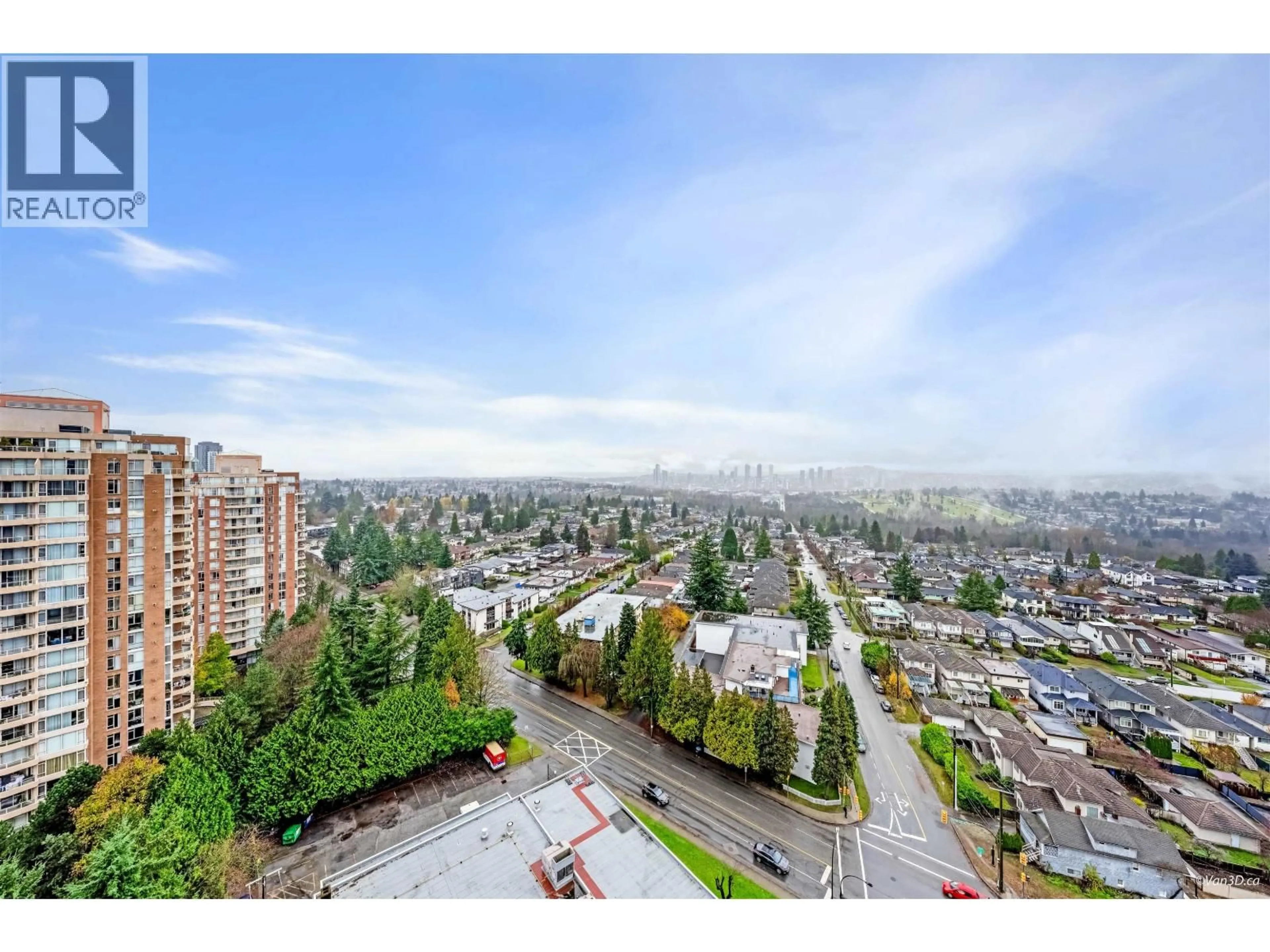 A pic from outside/outdoor area/front of a property/back of a property/a pic from drone, city buildings view from balcony for 1608 - 4711 HAZEL STREET, Burnaby British Columbia V5H0J9