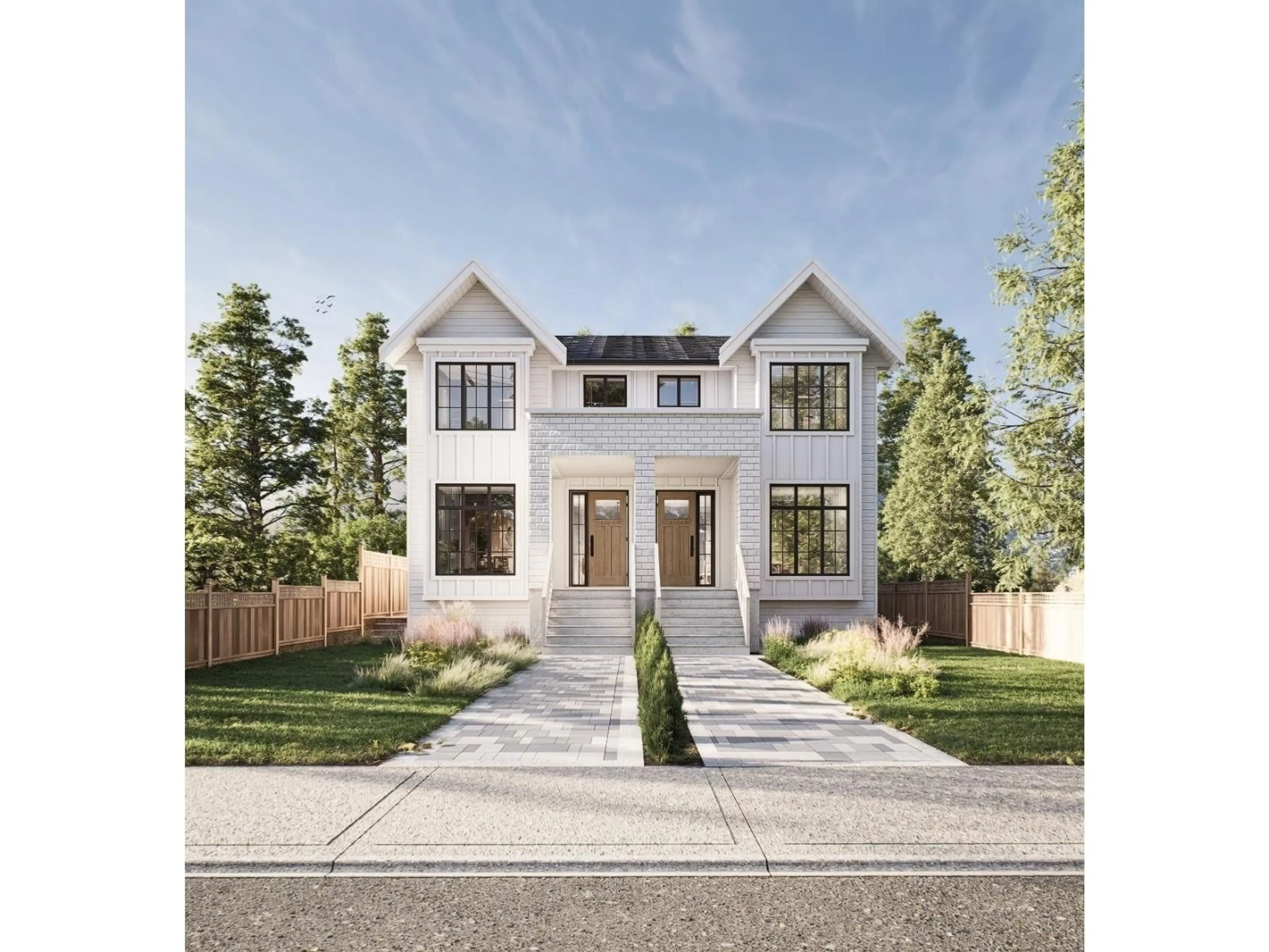 Home with brick exterior material, street for 946 160 STREET, Surrey British Columbia V4A4W5